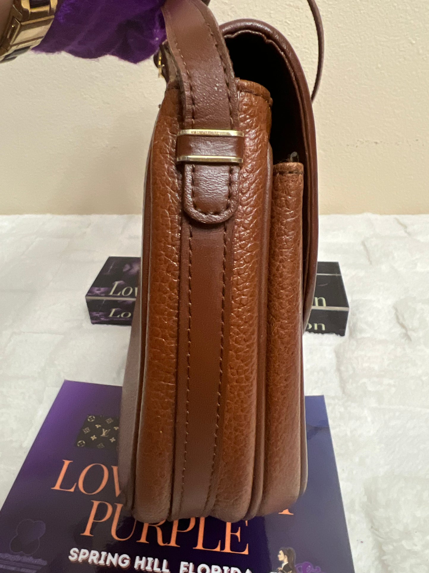 B _ B CROSSBODY BROWN