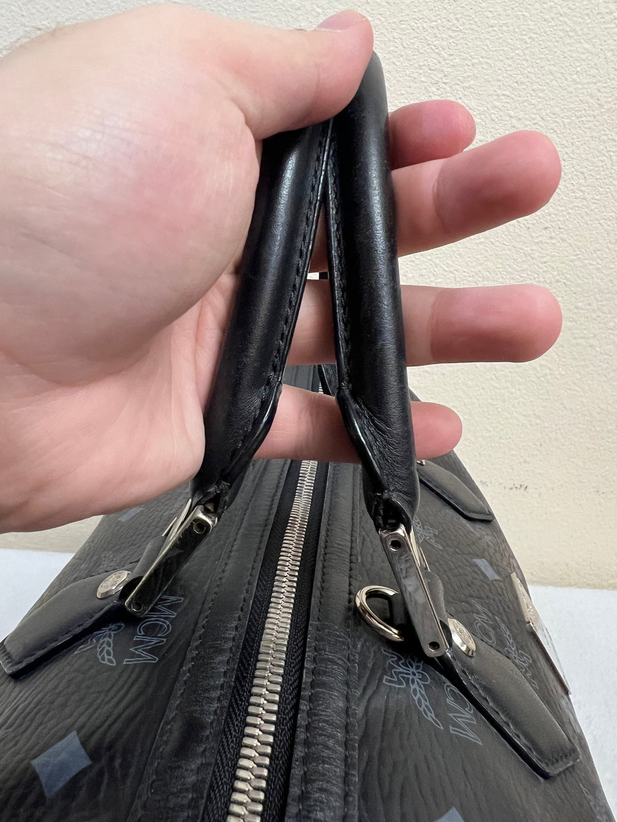 MCM DUFFLE 40 BLACK