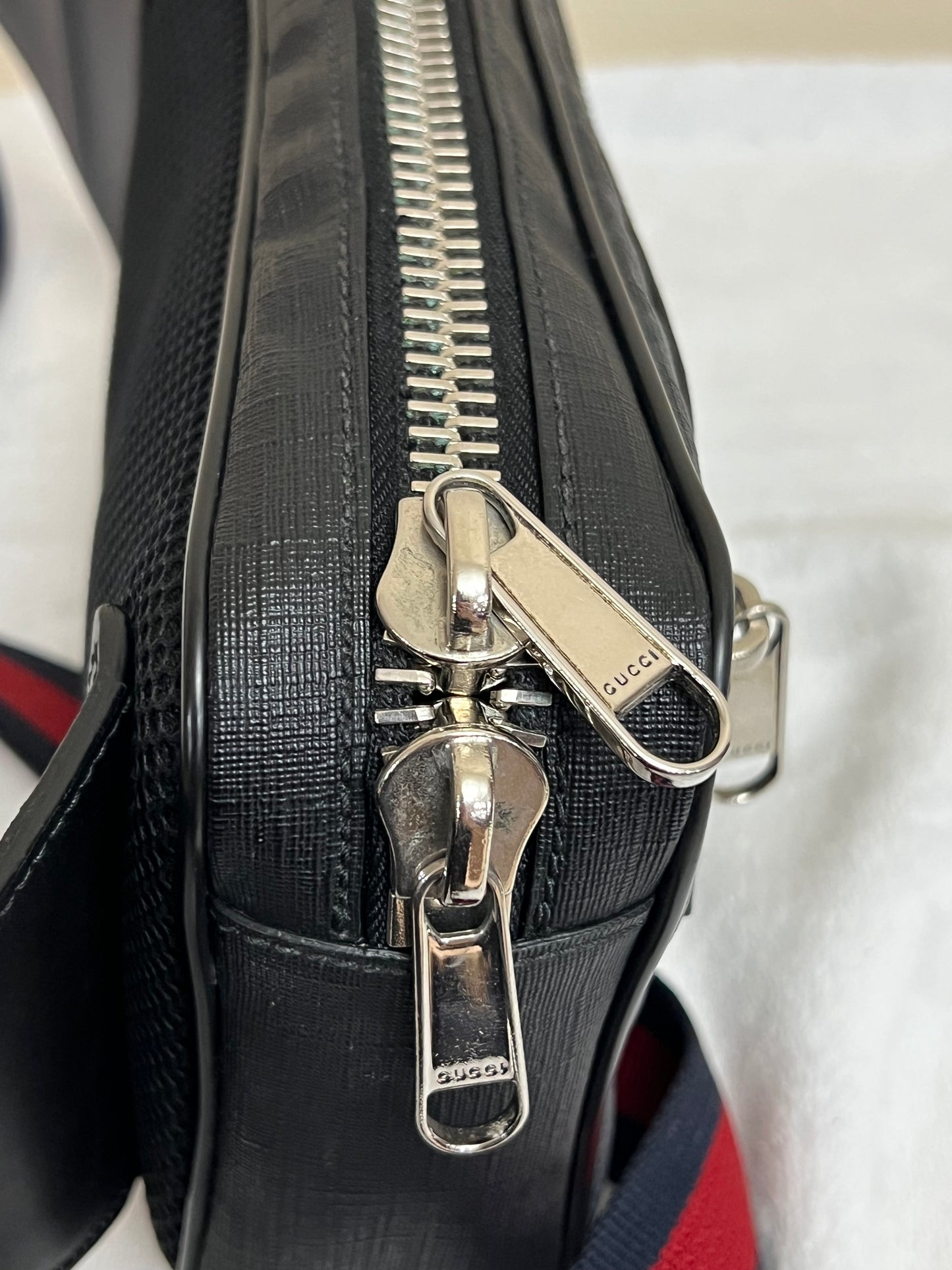 SUPREME BELTBAG