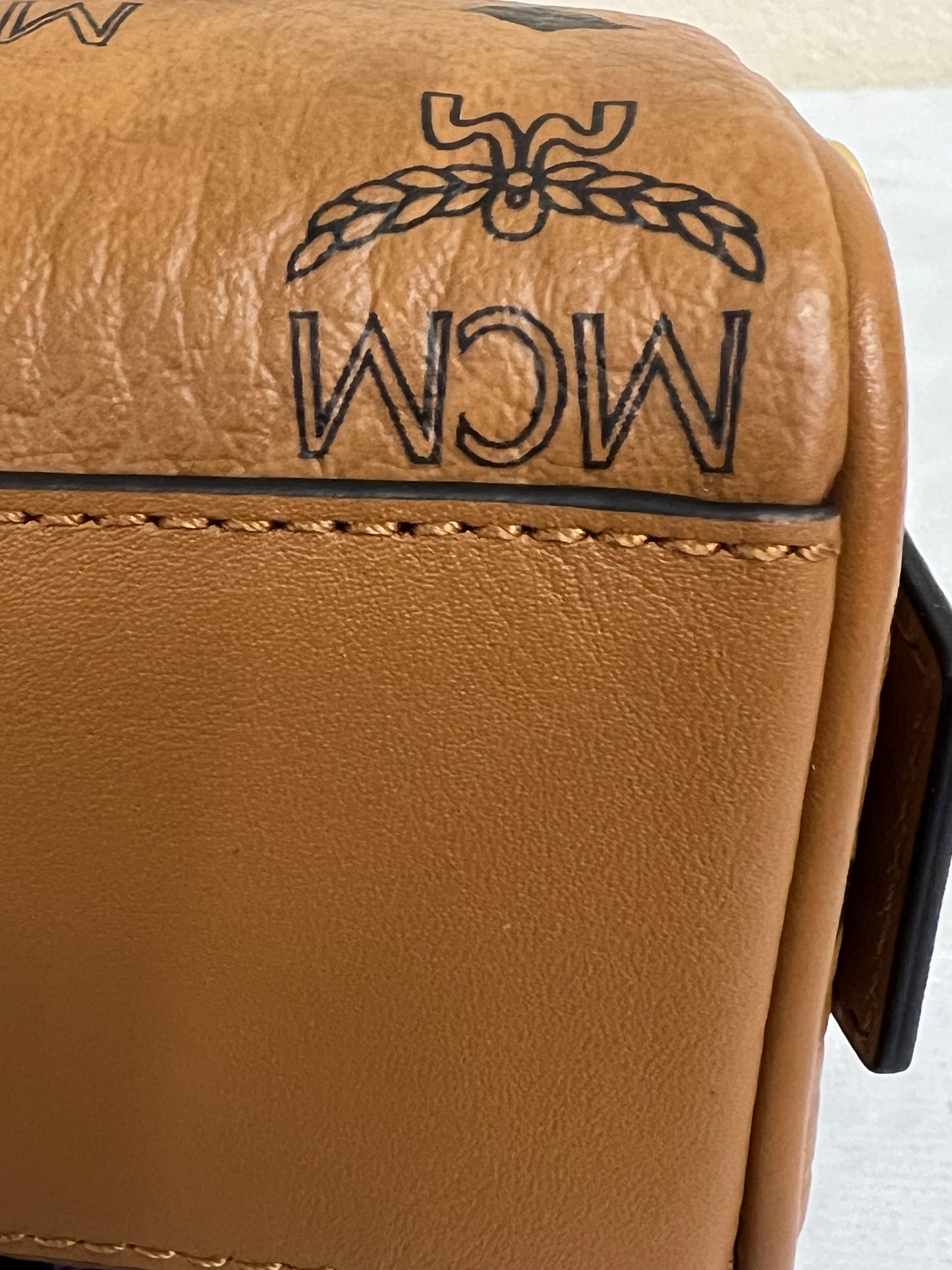 MCM MINI BOSTON COGNAC