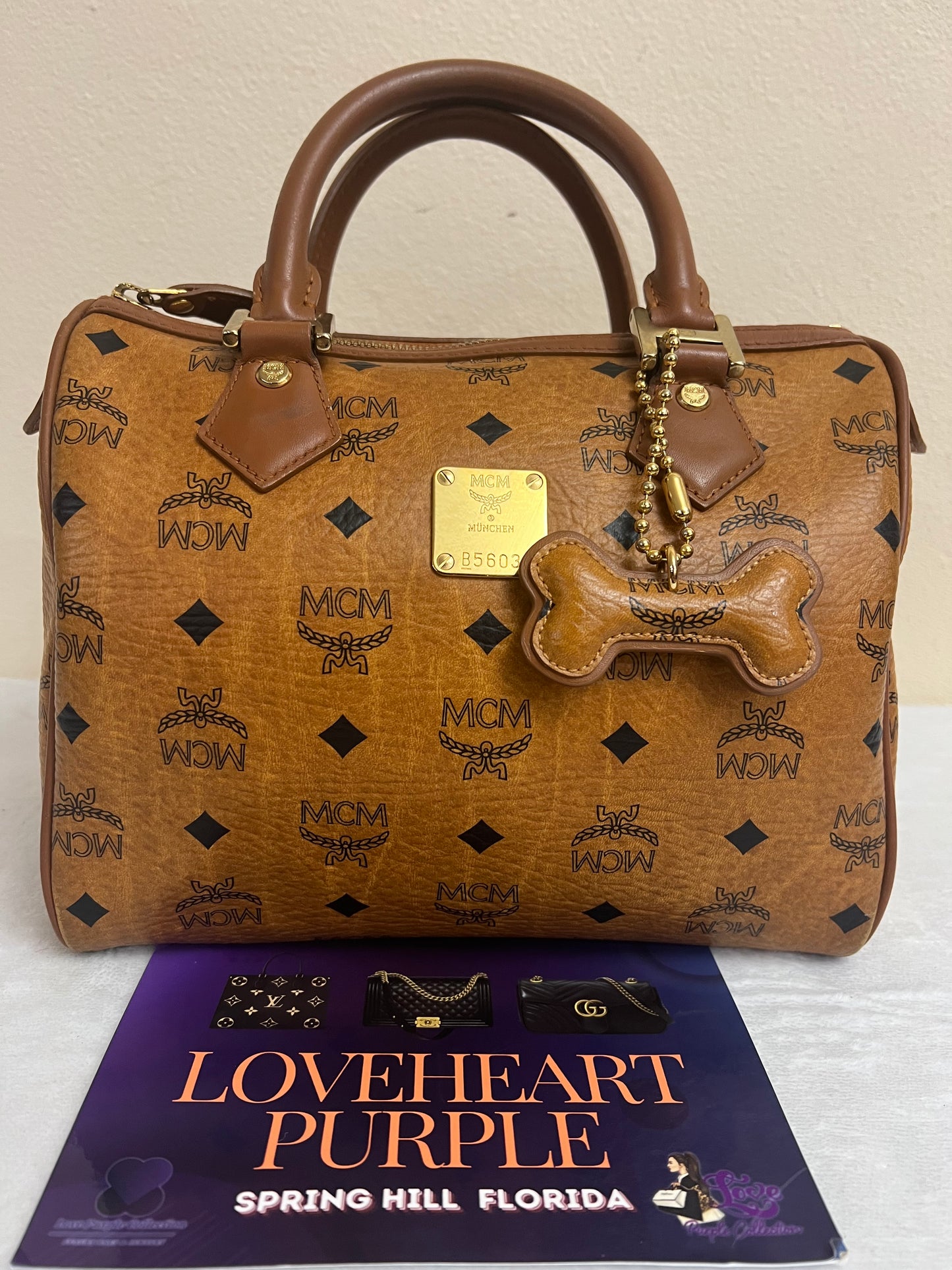 MCM BOSTON 25 W/ BONE
