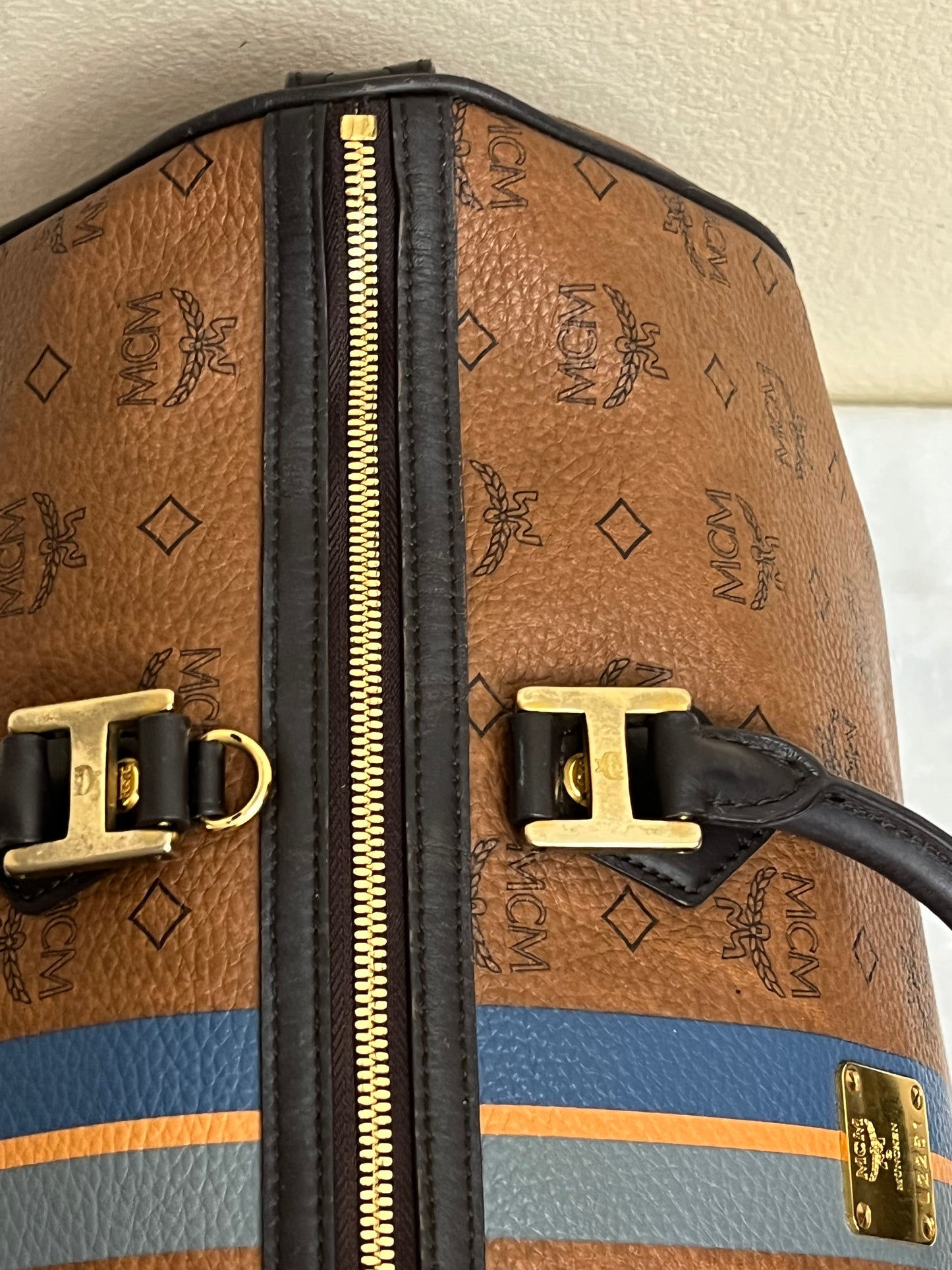 CHOCO DUFFLE 40 w/ BONE