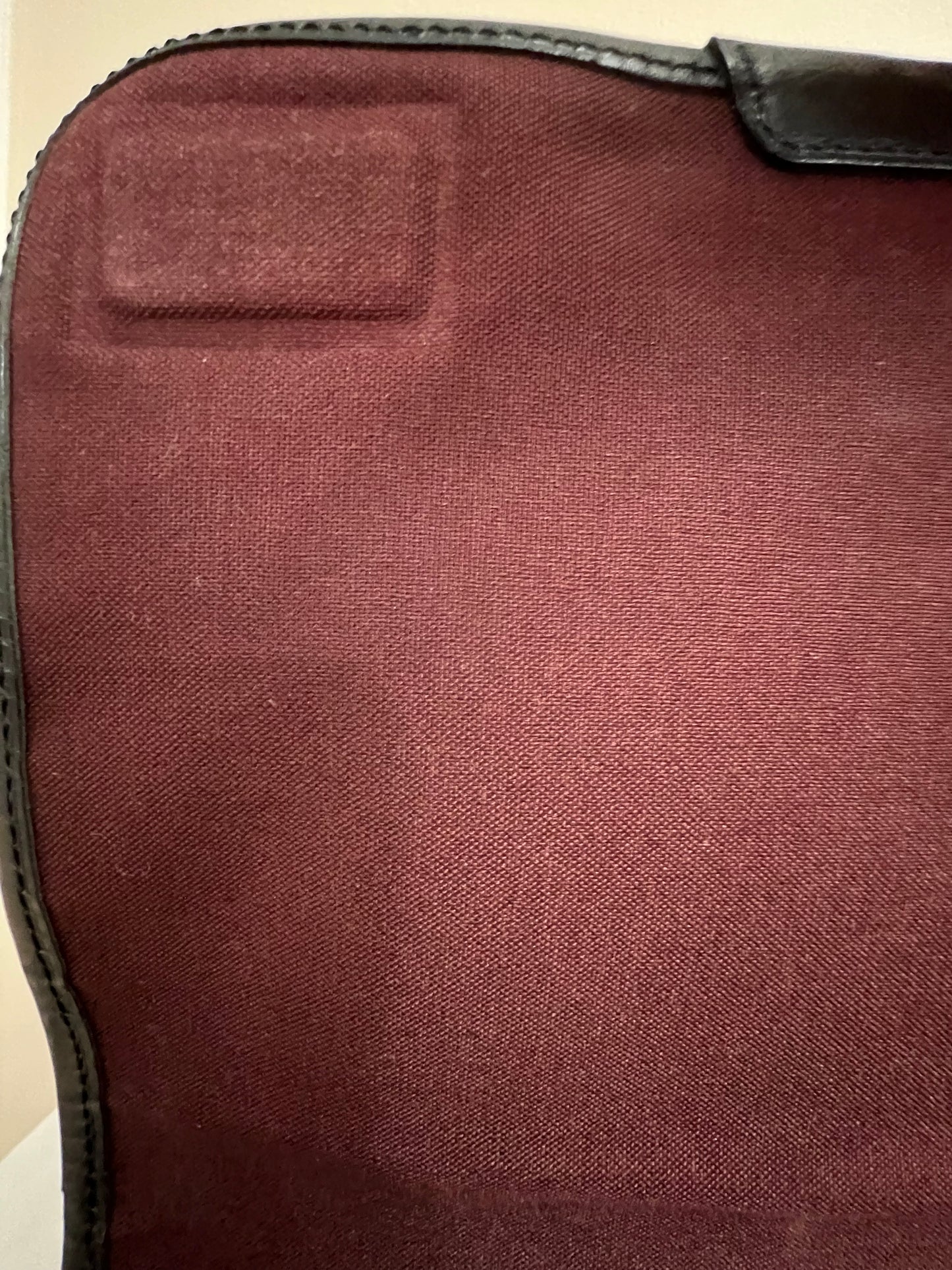 MACASAR CROSSBODY