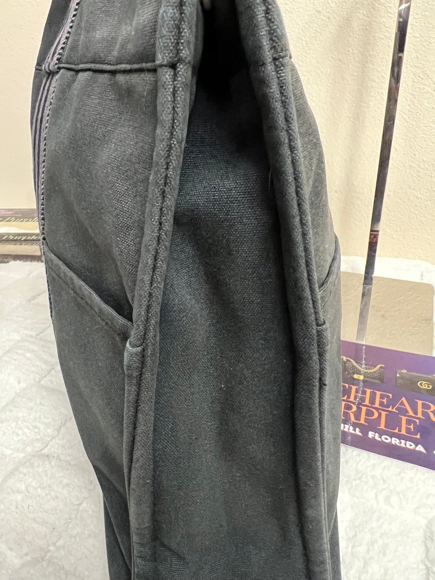 H TOTE BLACK LARGE