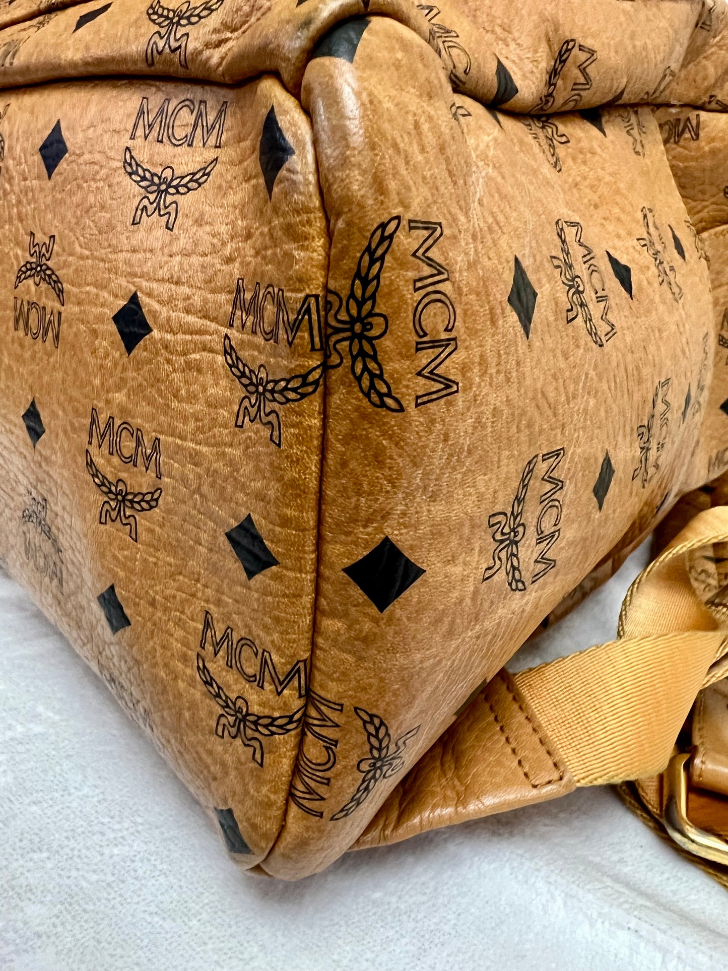 MCM BAGPACK COGNAC LIMITED EDITION