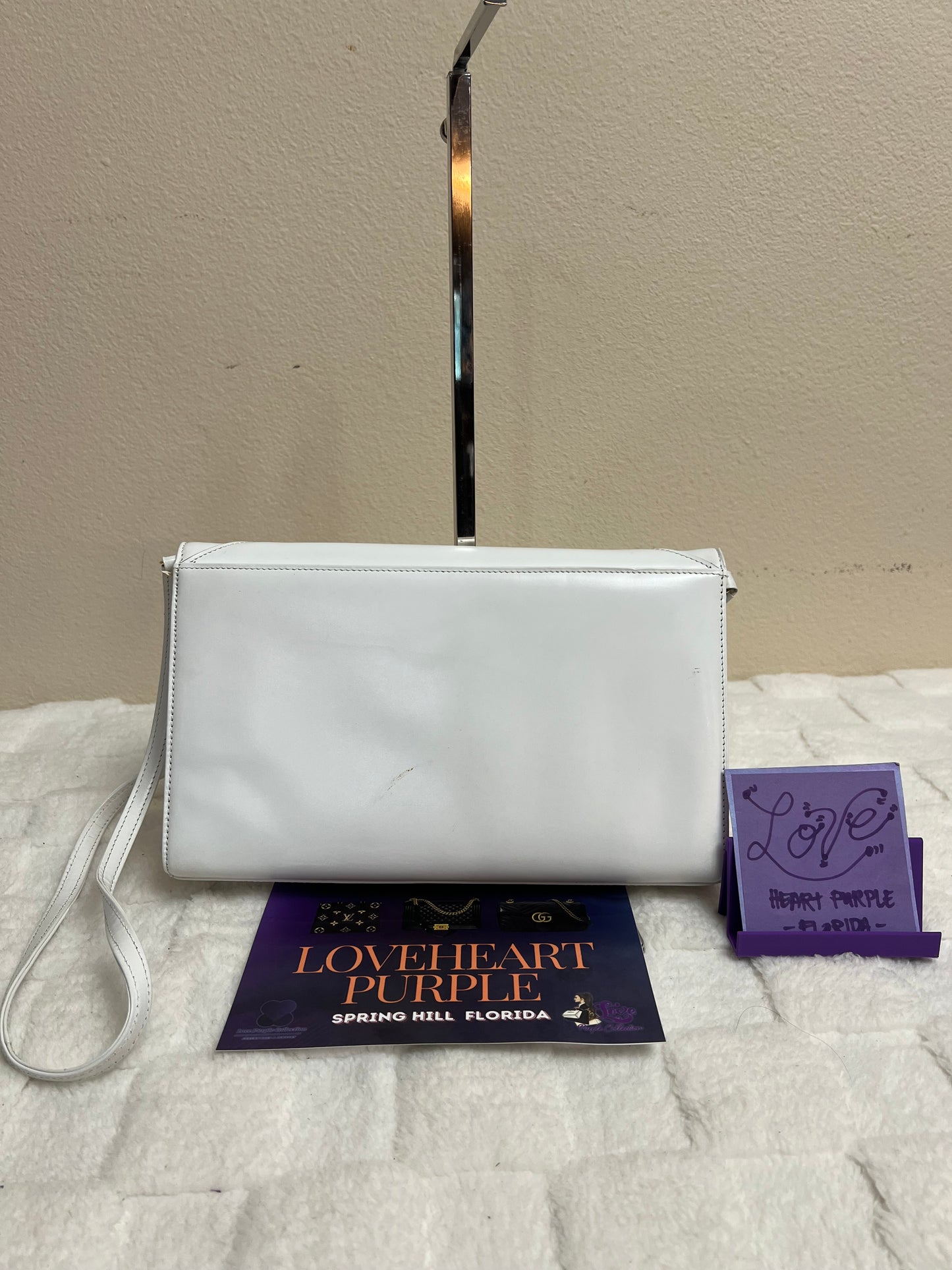 GIVE_NCHY SHOULDER BAG WHITE