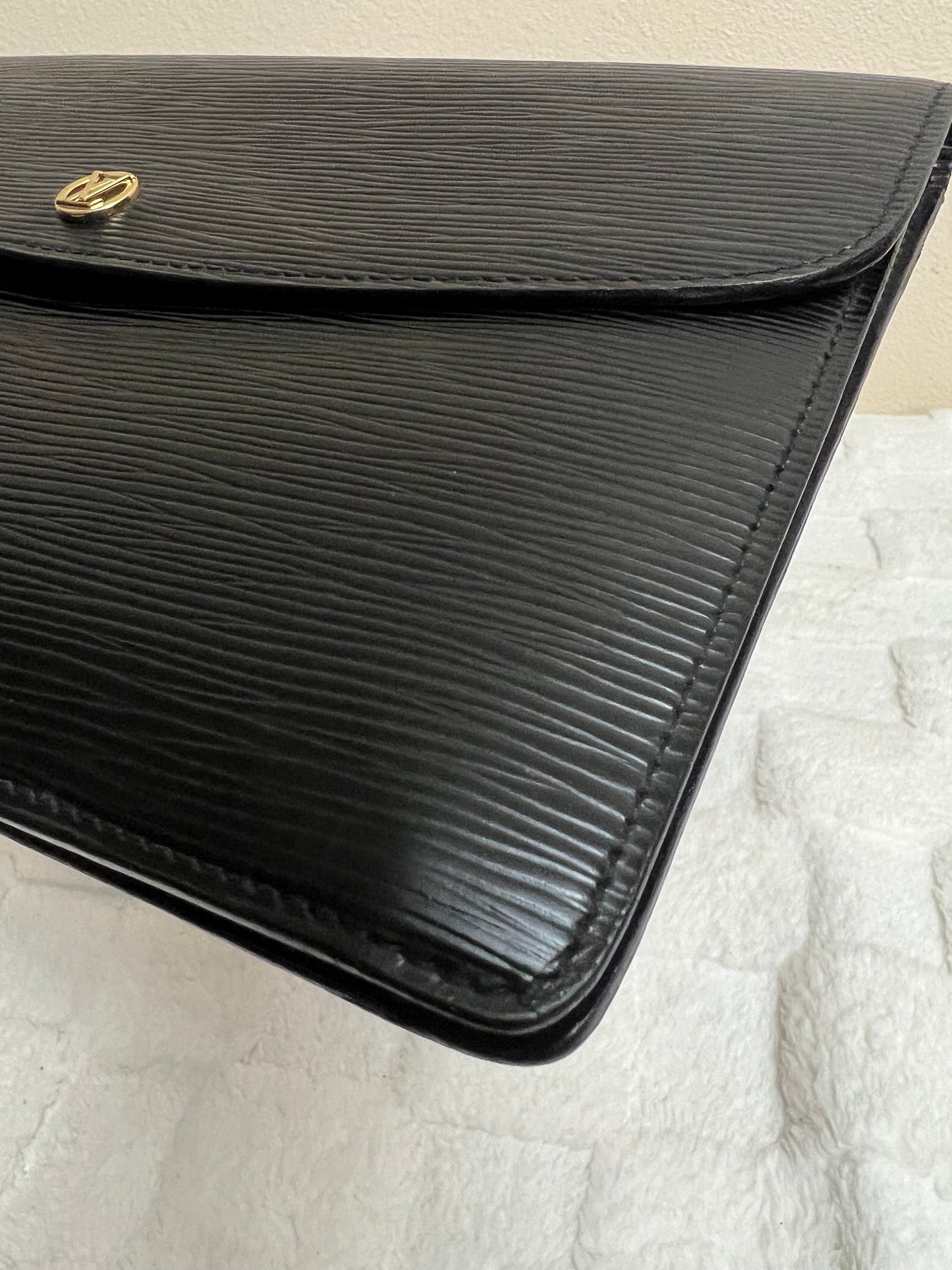 MONTAIGENE EPI CLUTCH BLACK