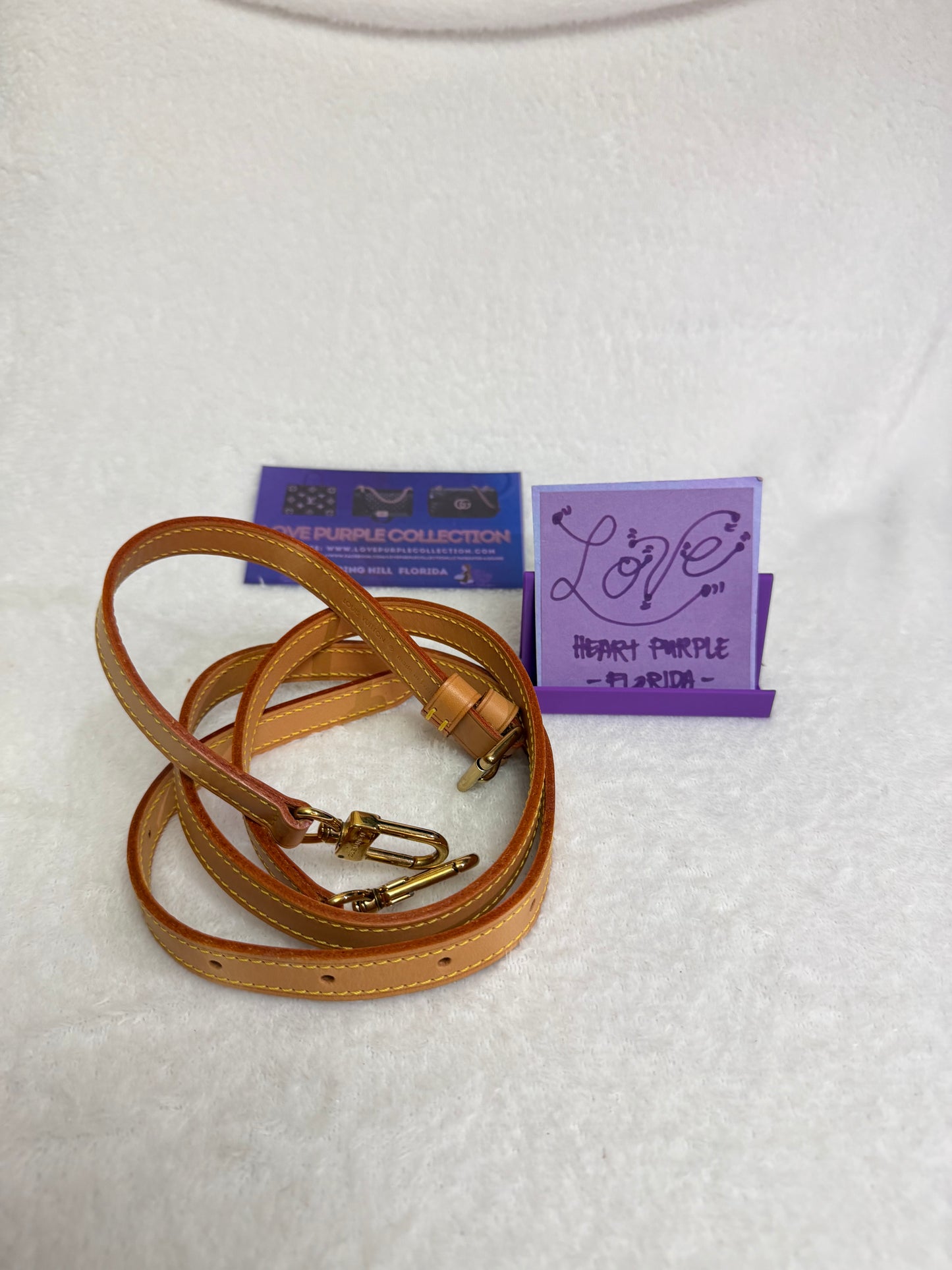 VACHETTA STRAP LOUIS VUITTON