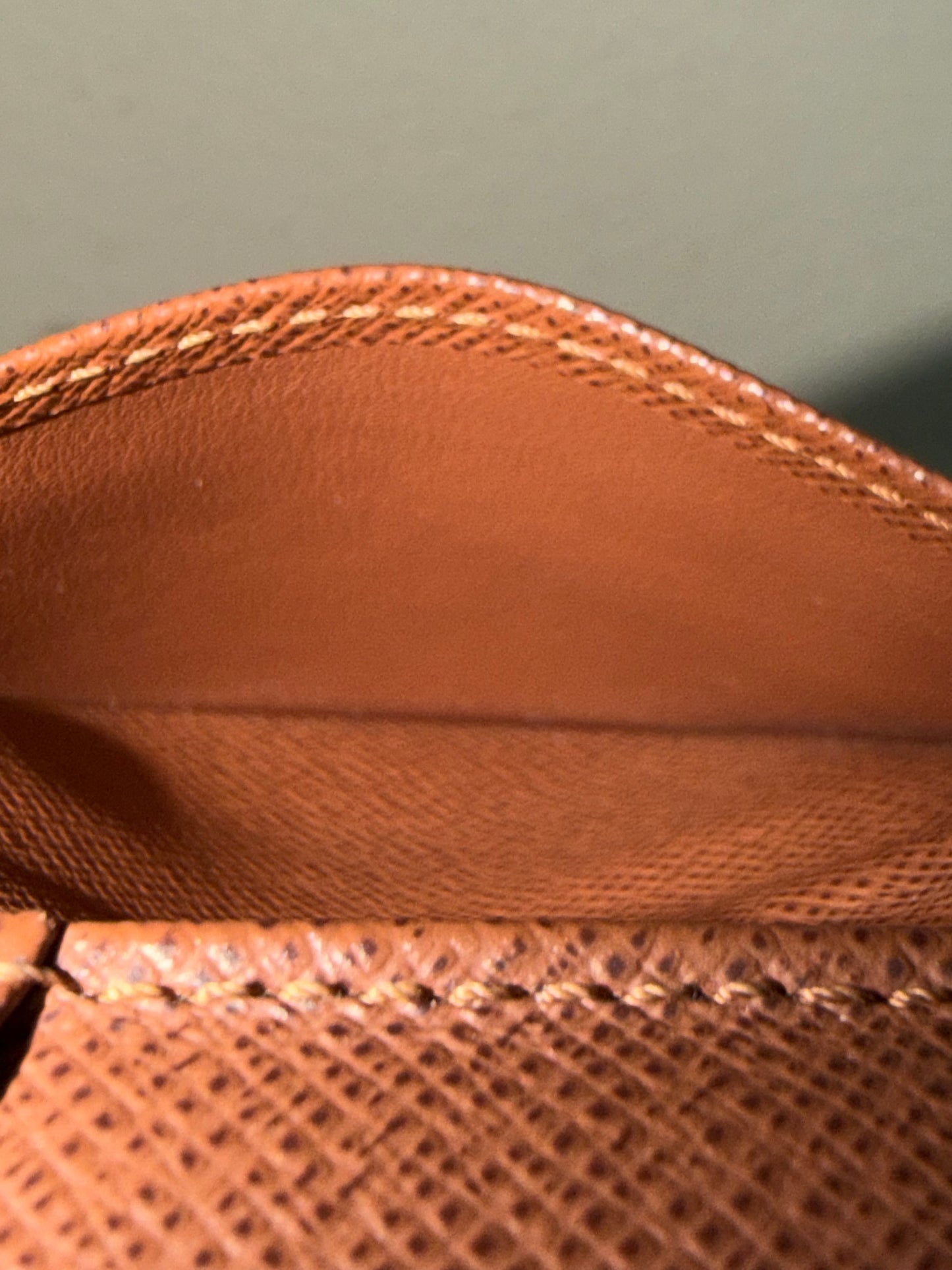 POCKET ORGANIZER