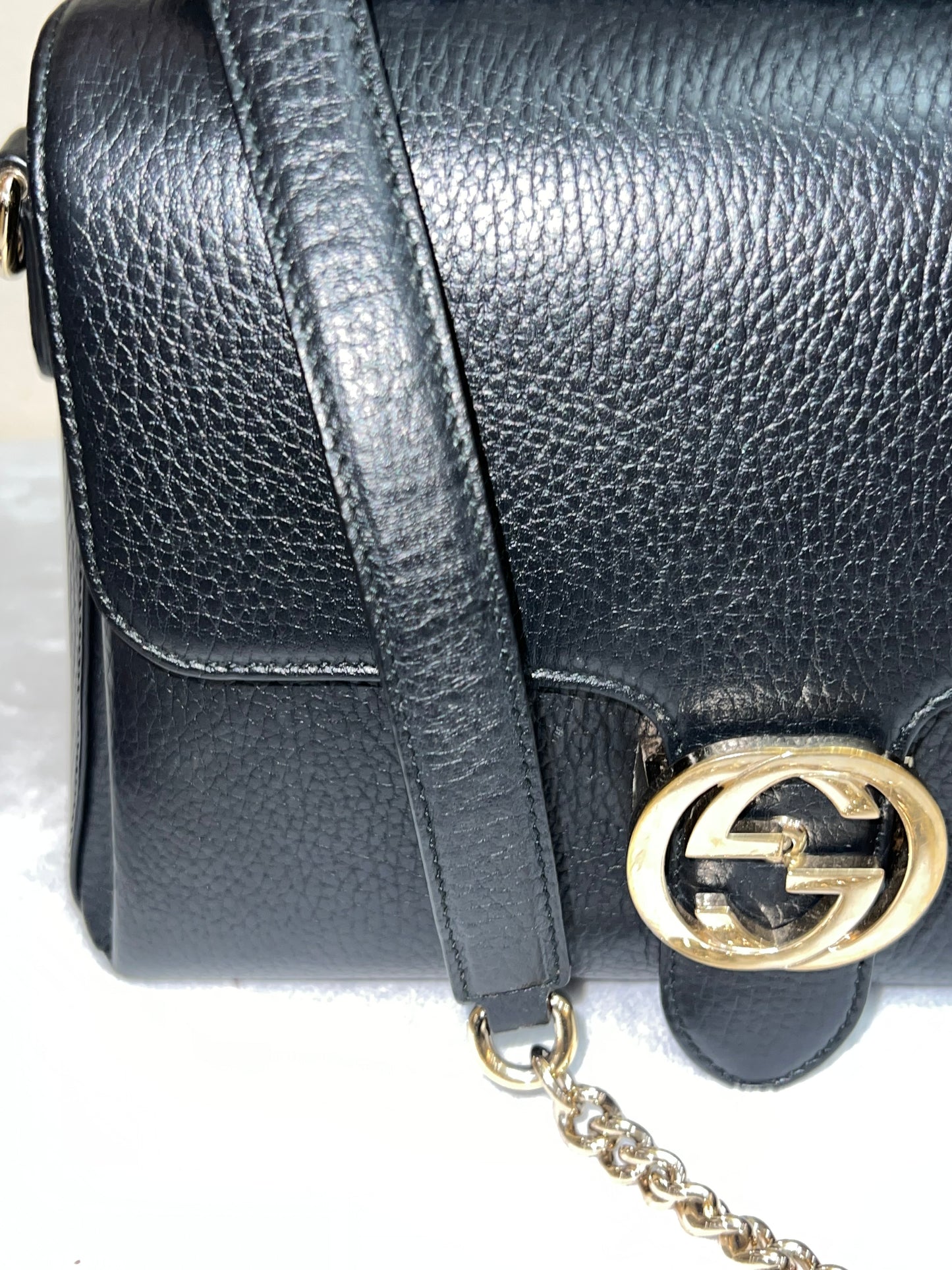 INTERLOCKING TOP HANDLE BLACK