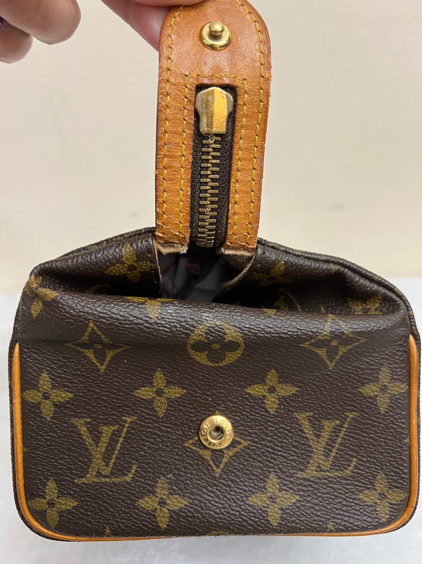 PATTE PRESSION COSMETIC POUCH