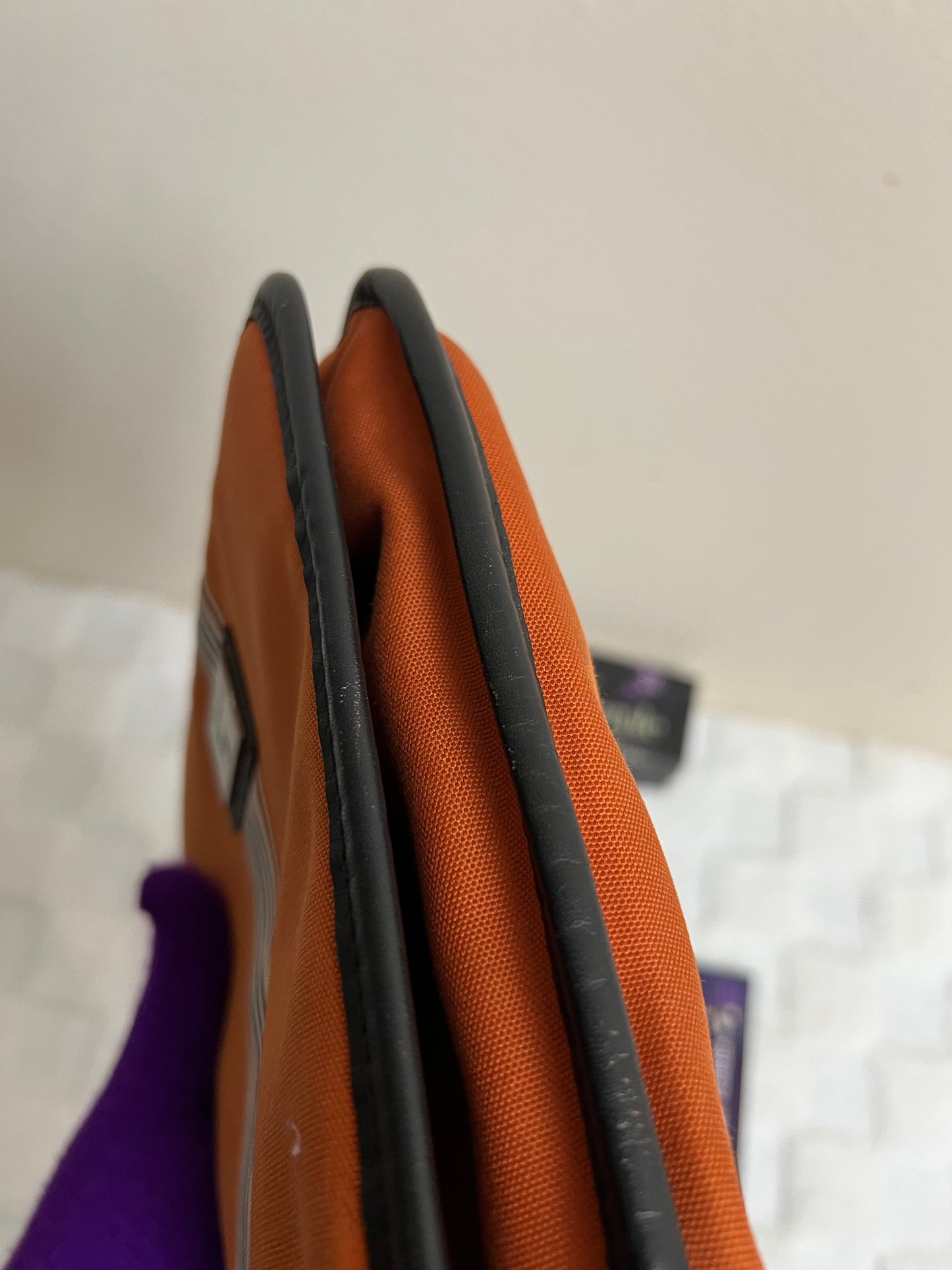 B_B CROSSBODY ORANGE
