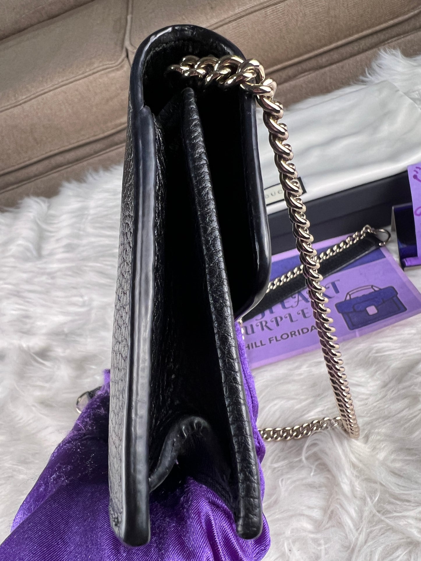 GUCCI INTERLOCKING WALLET ON CHAIN BLACK