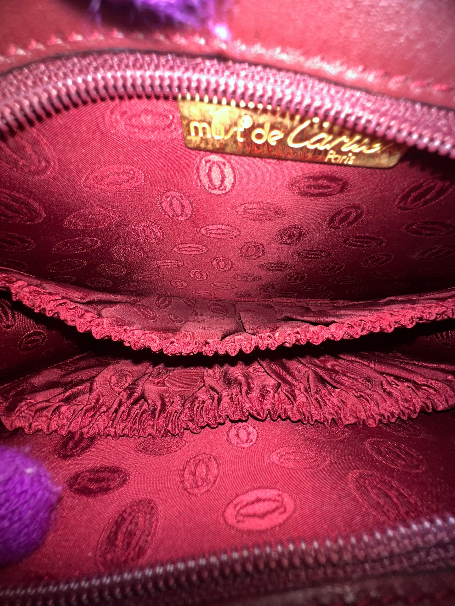 C_ A _ R _ T _ I _ E _ R CLUTCH MAROON