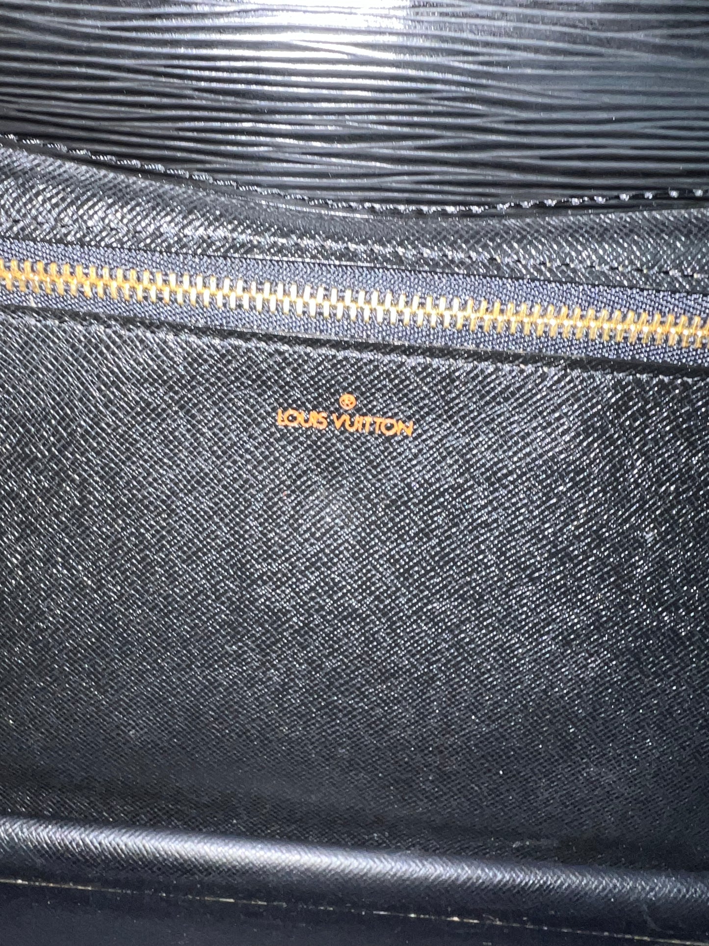 MONTAIGENE EPI CLUTCH BLACK