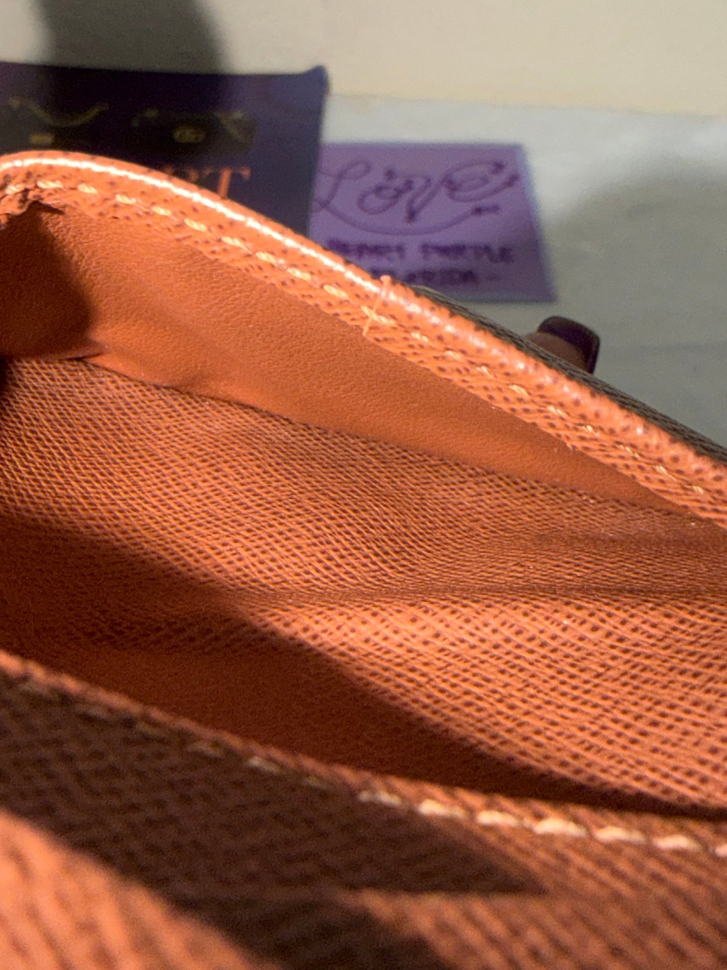 POCKET ORGANIZER
