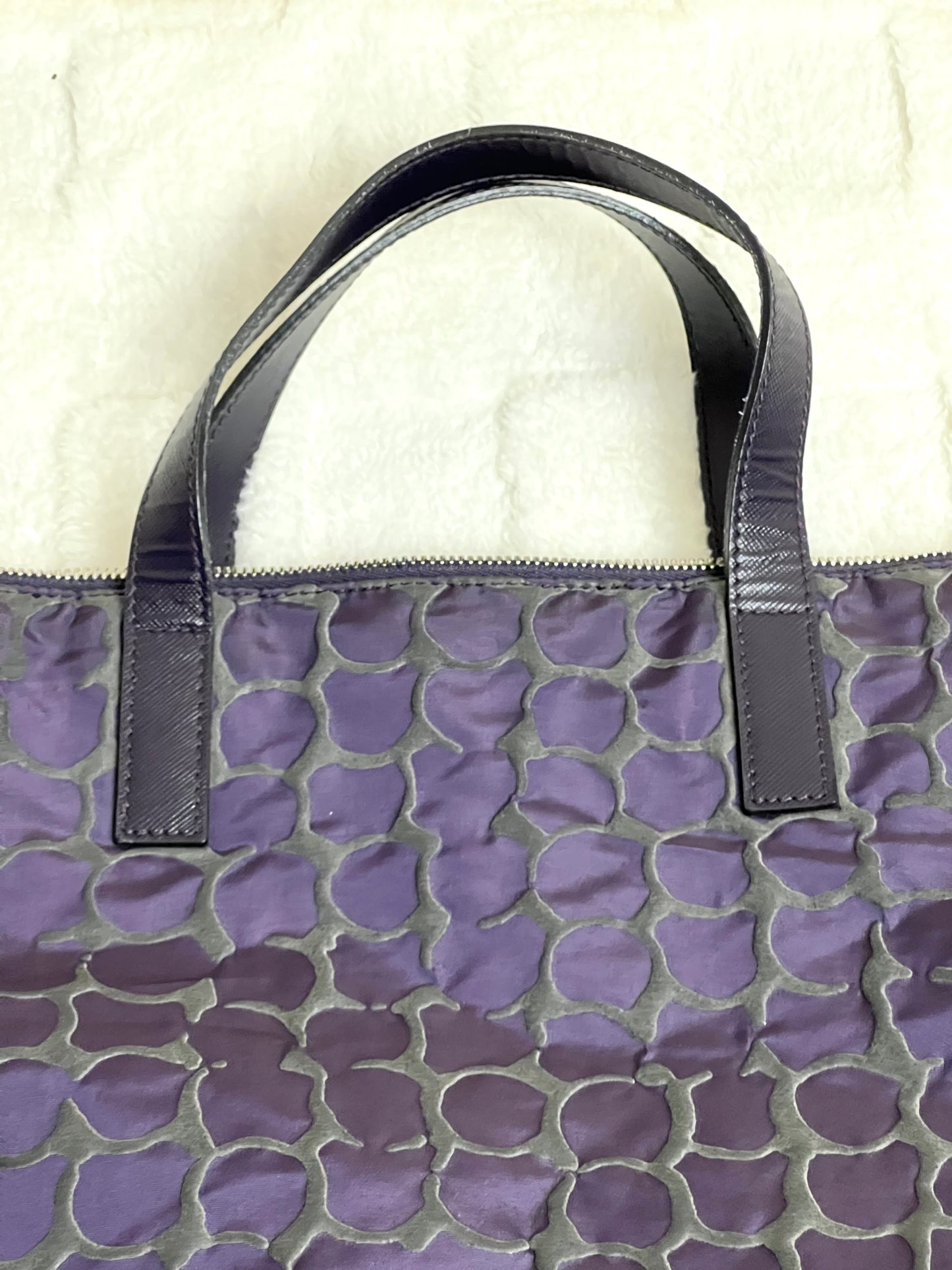 P_R_A_D_A TOTE PURPLE