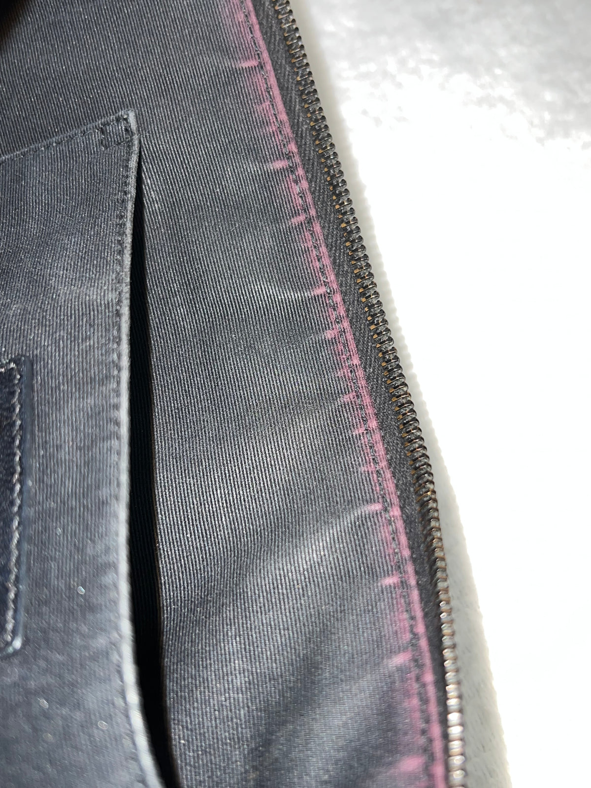 YSL CROC CLUTCH