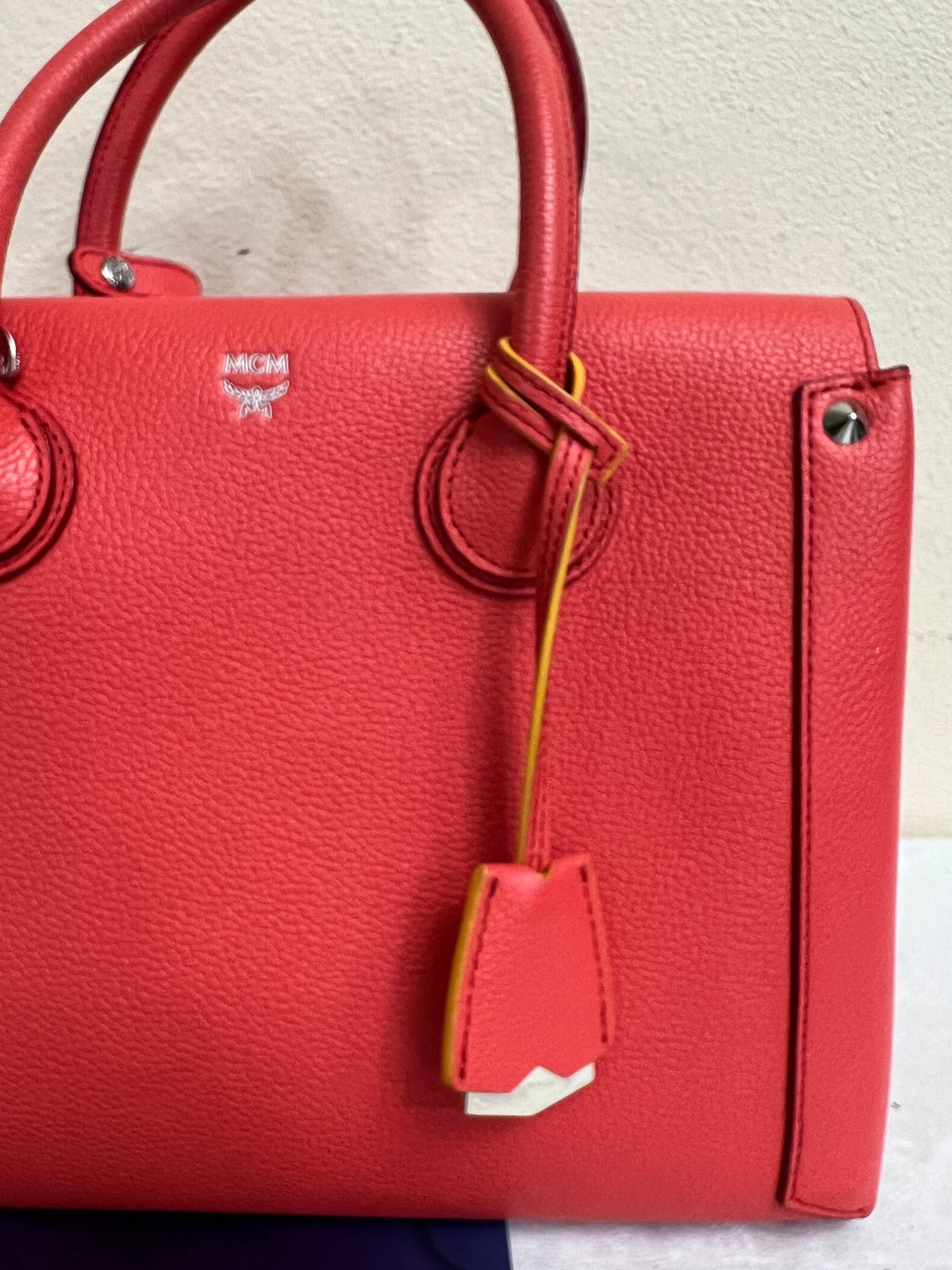 MCM 2WAY ORANGE