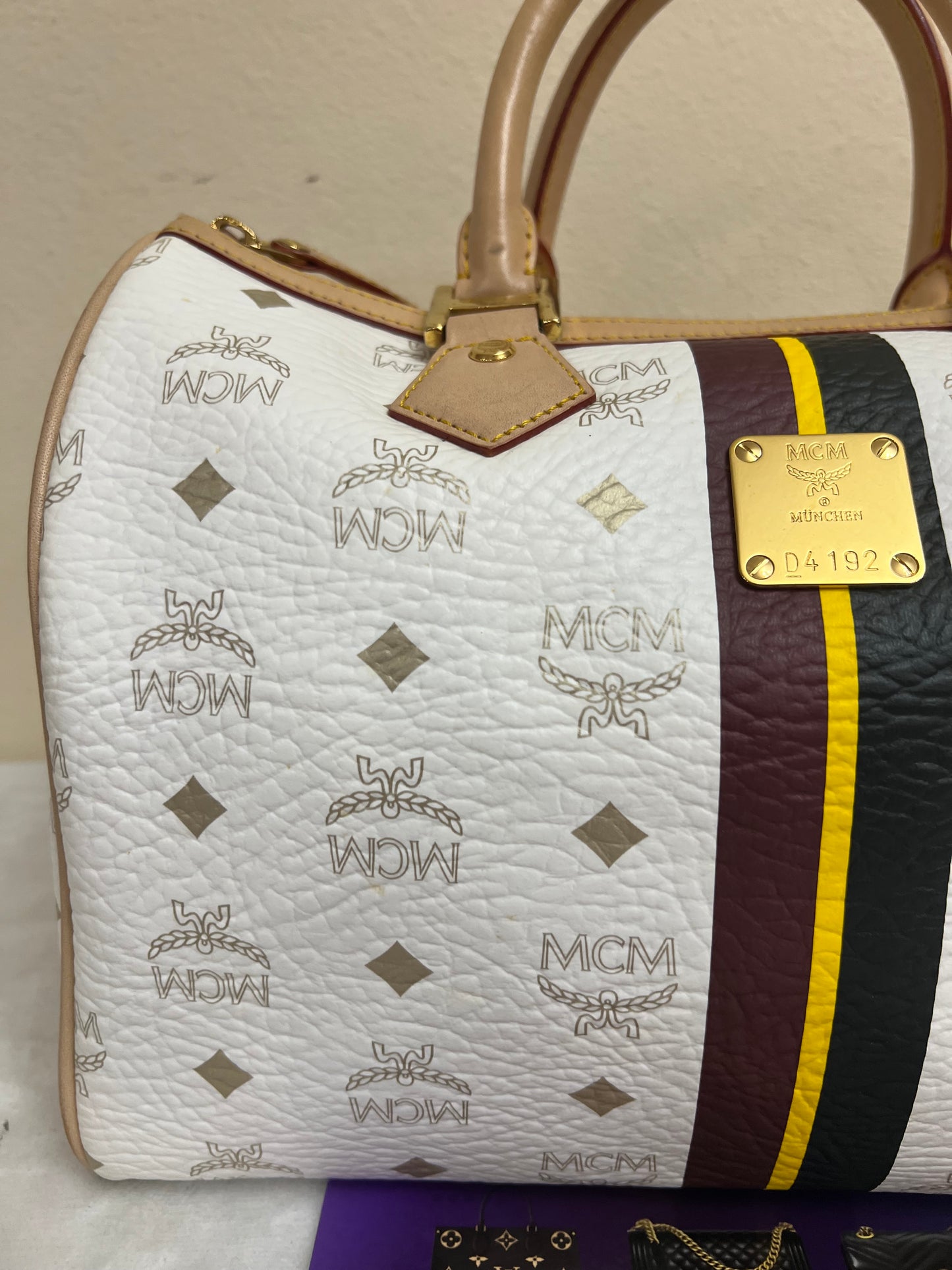 MCM BOSTON WHITE 30