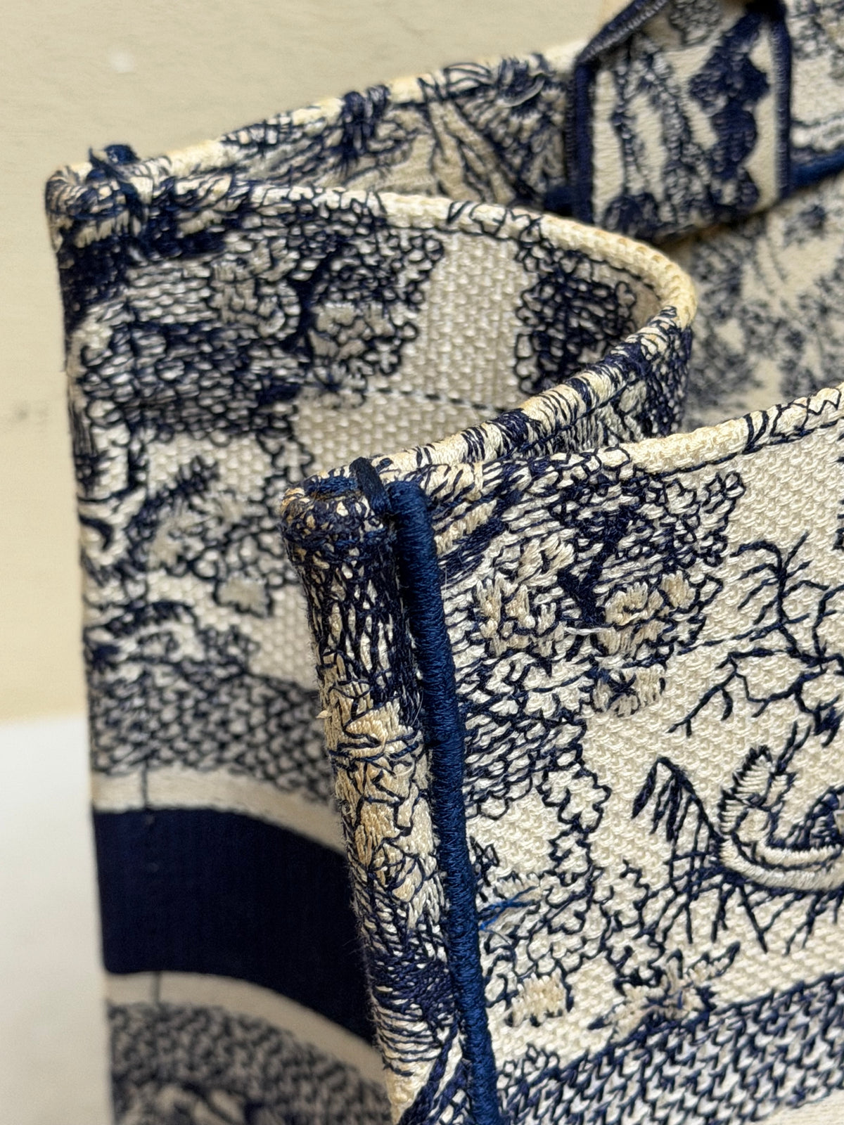 BOOKED TOTE