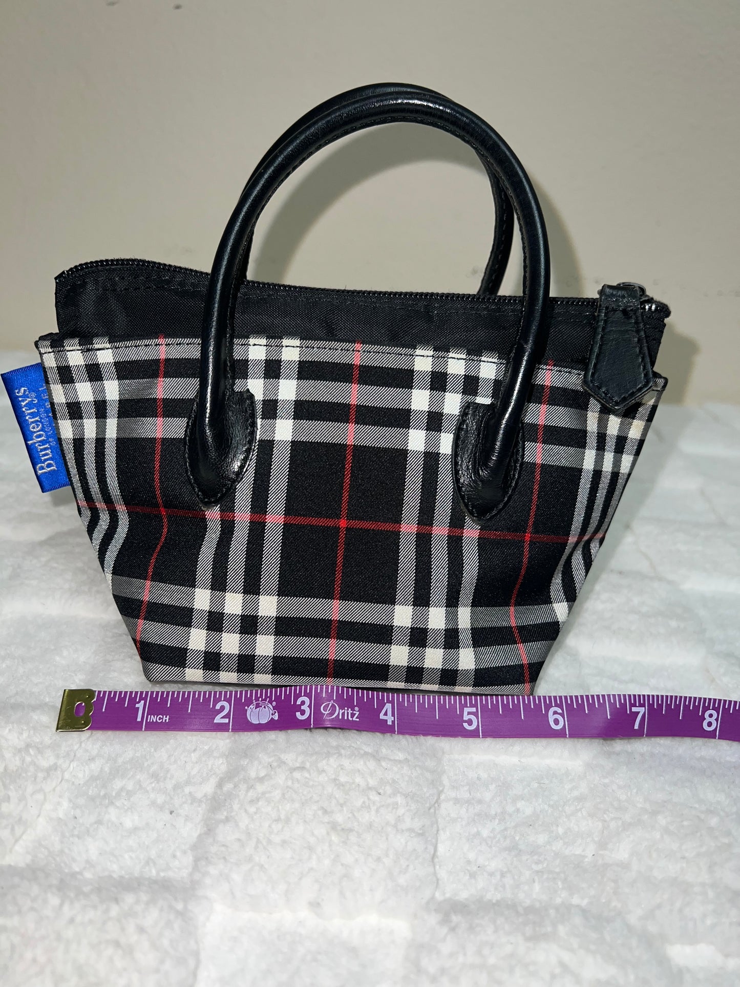 B _ B BLACK POUCH
