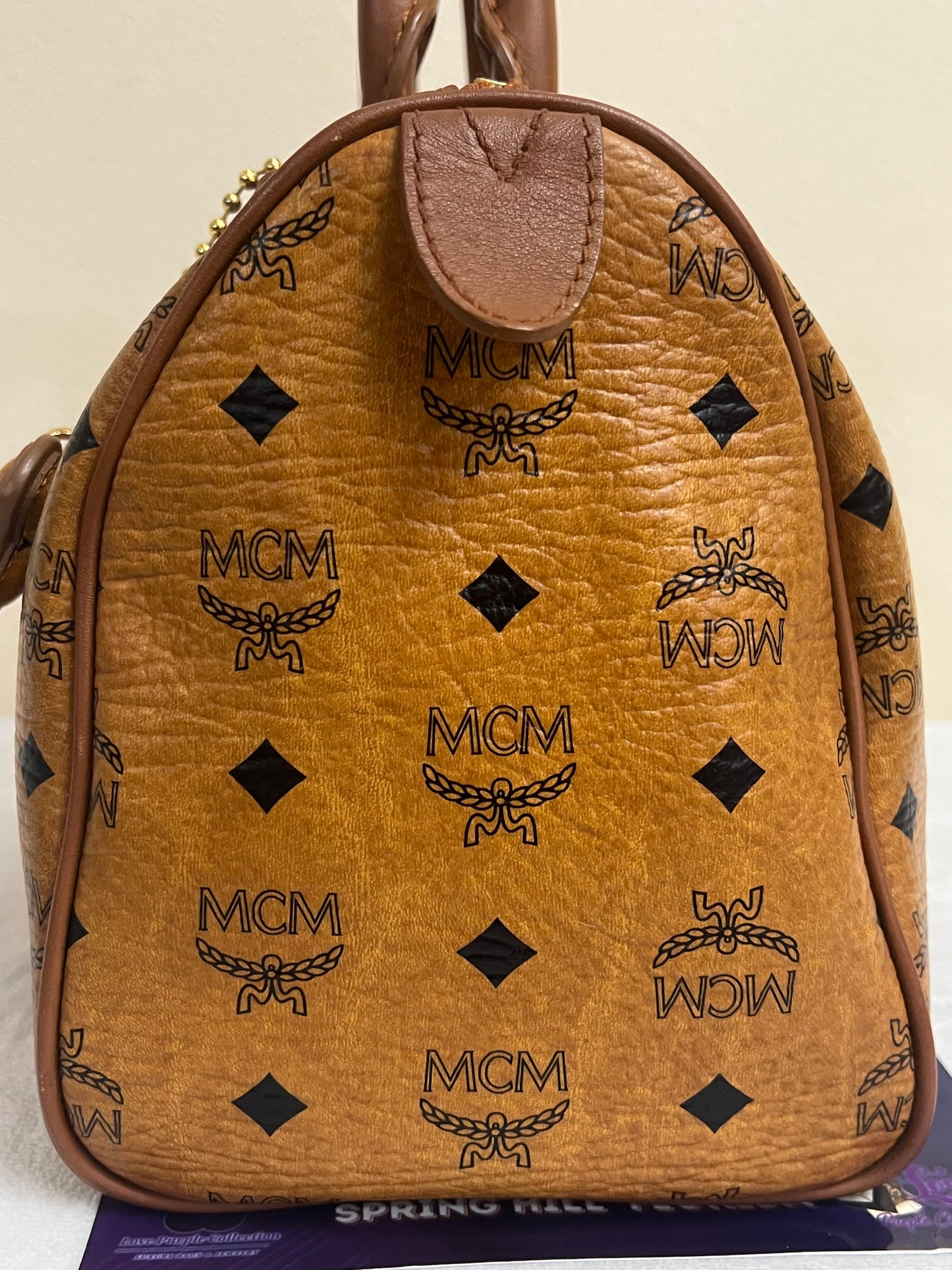 MCM BOSTON 25 W/ BONE