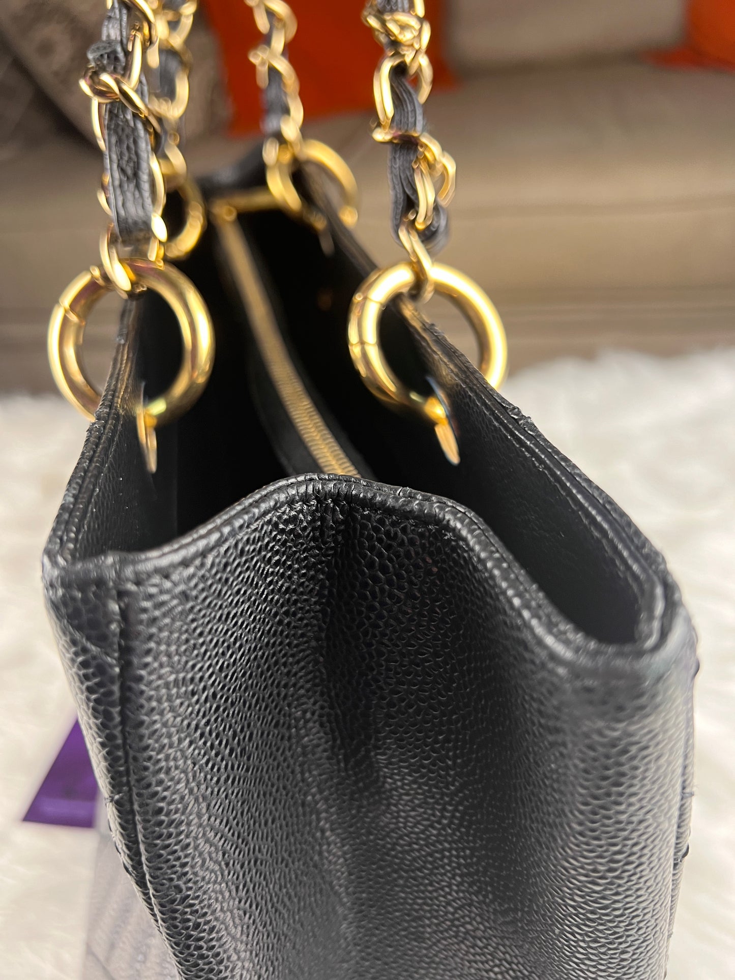 GST CAVIAR TOTE