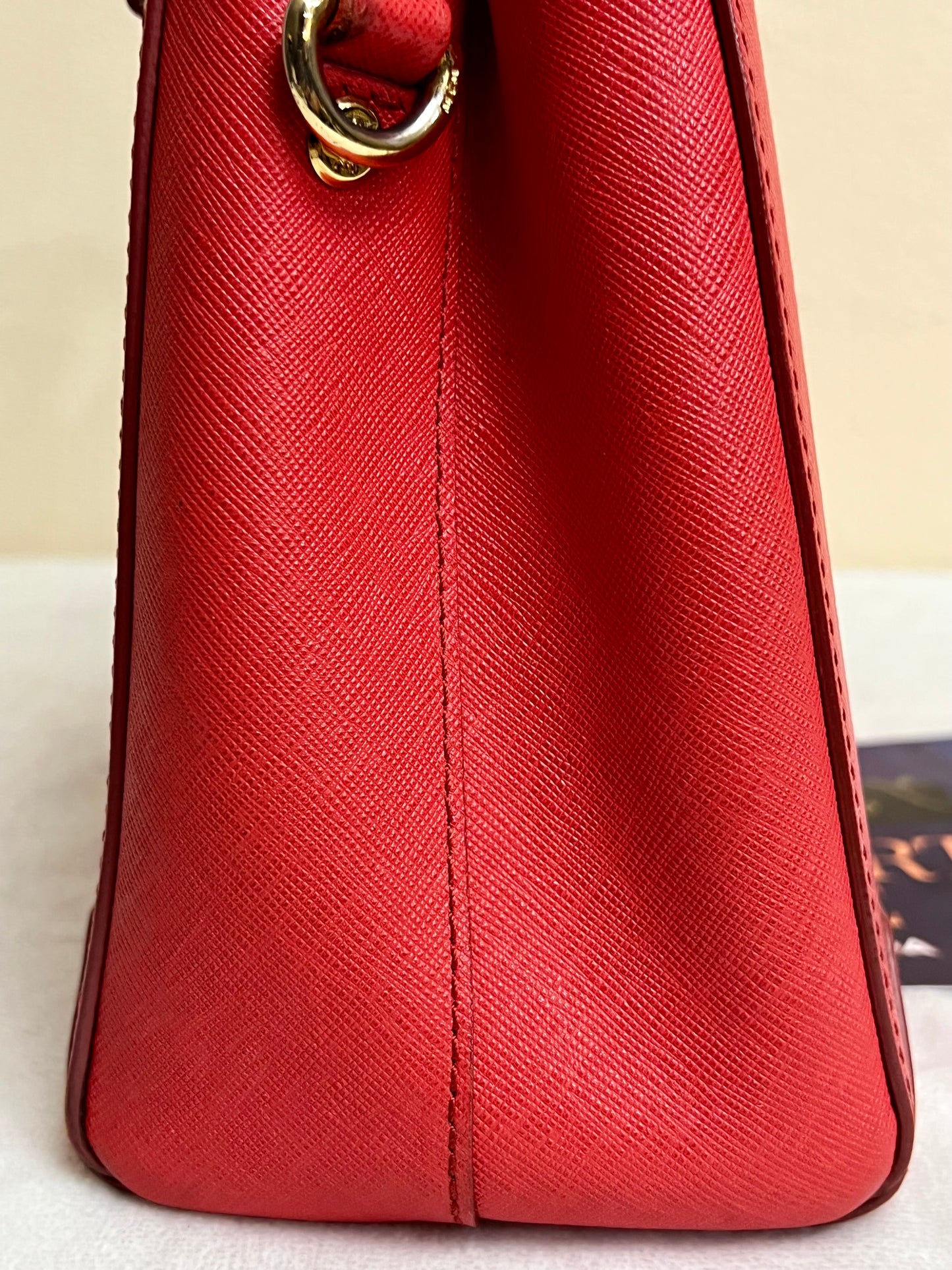 MCM SAFFIANO RED