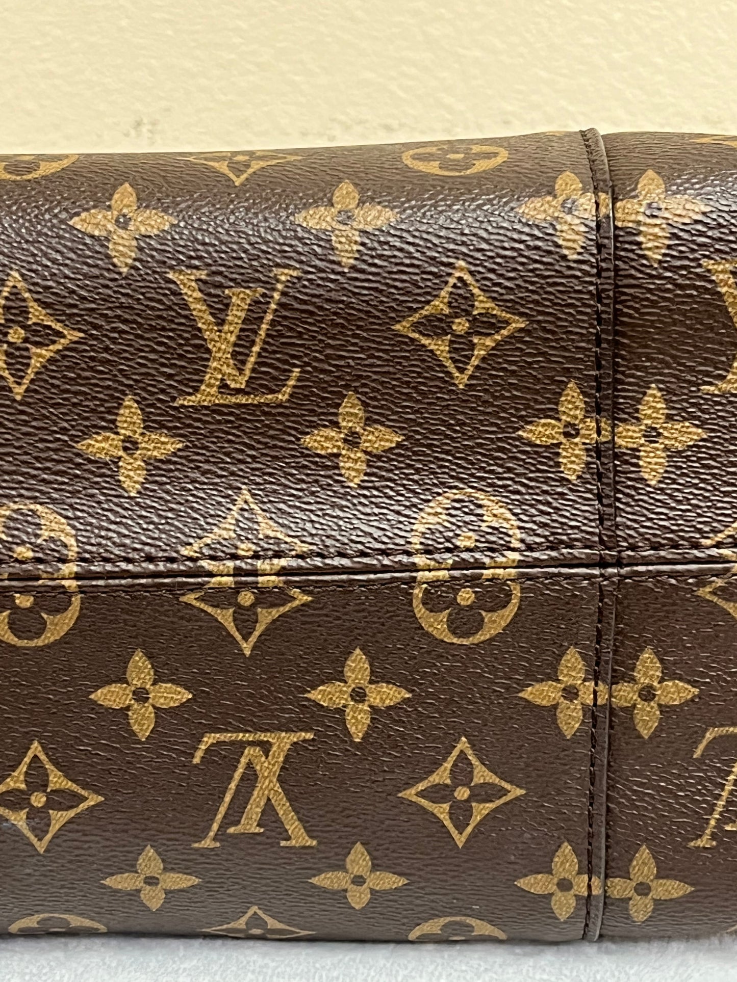 MELIE MONOGRAM