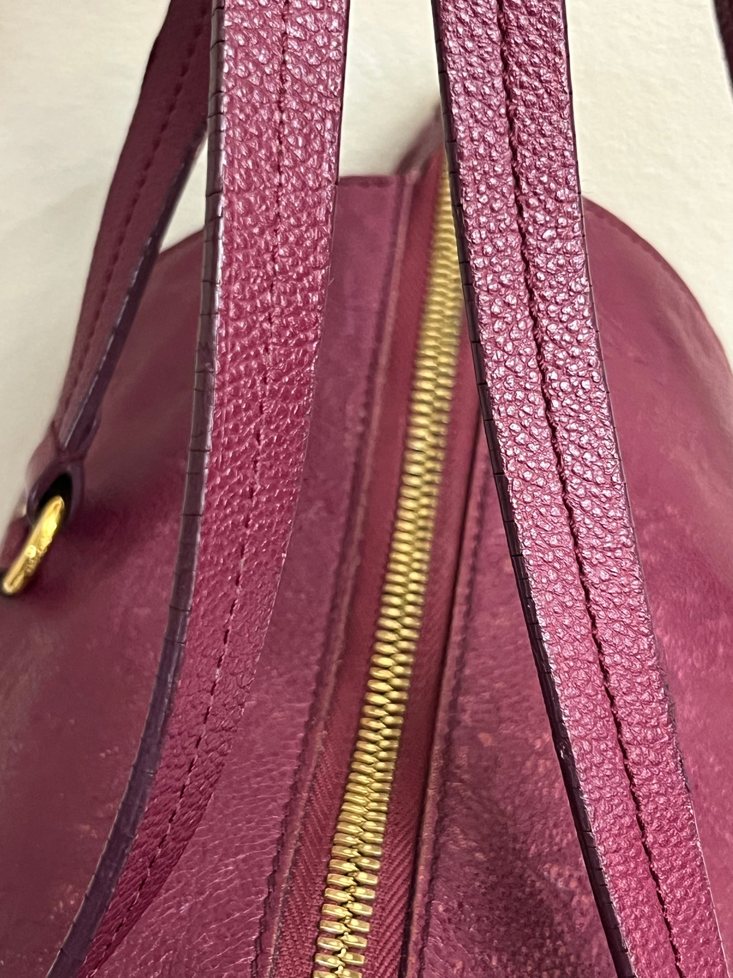 LUMINEUSE EMPRIENTE BURGUNDY