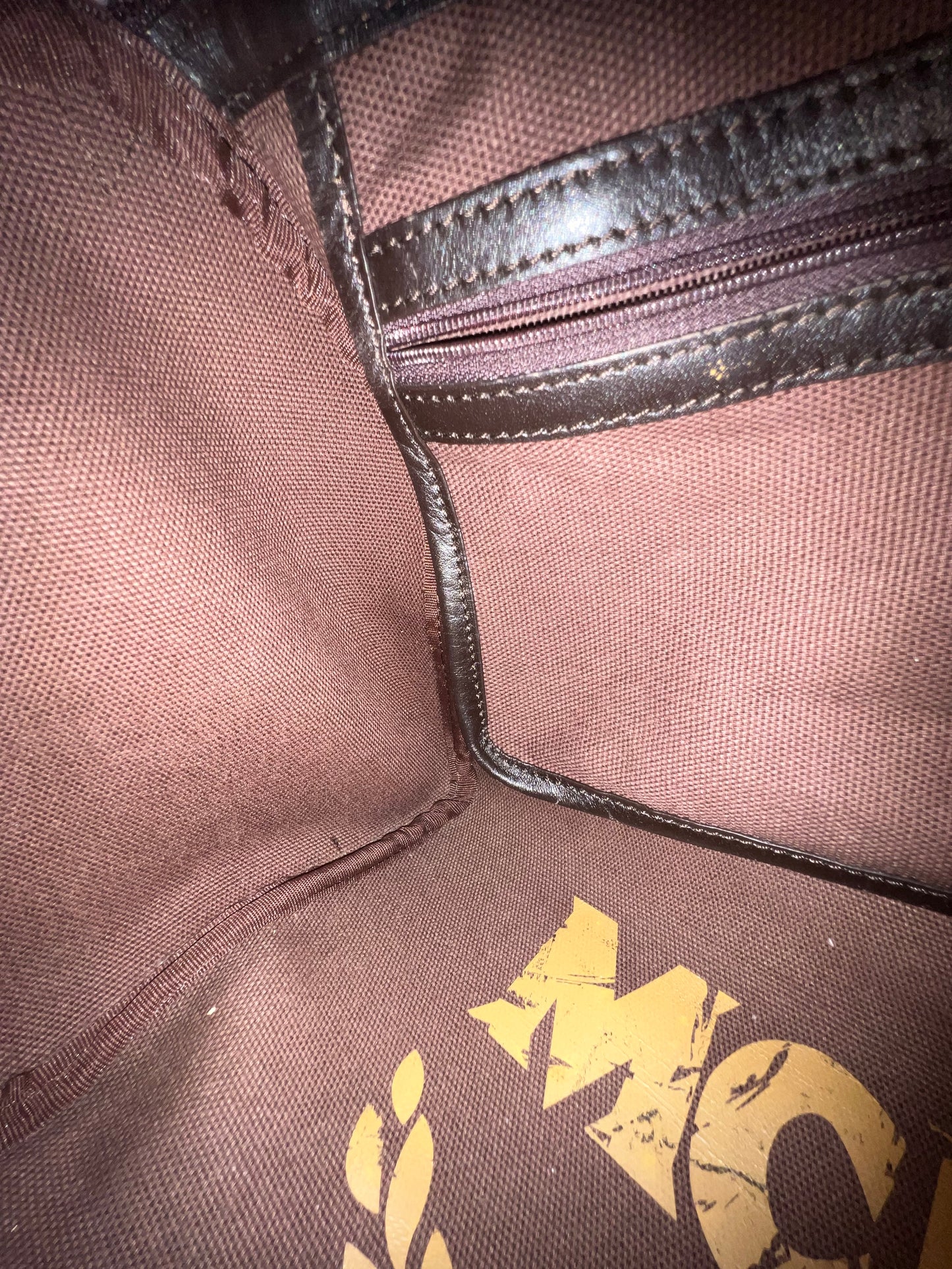 MCM BOSTON CHOCO 25 w/ BONE
