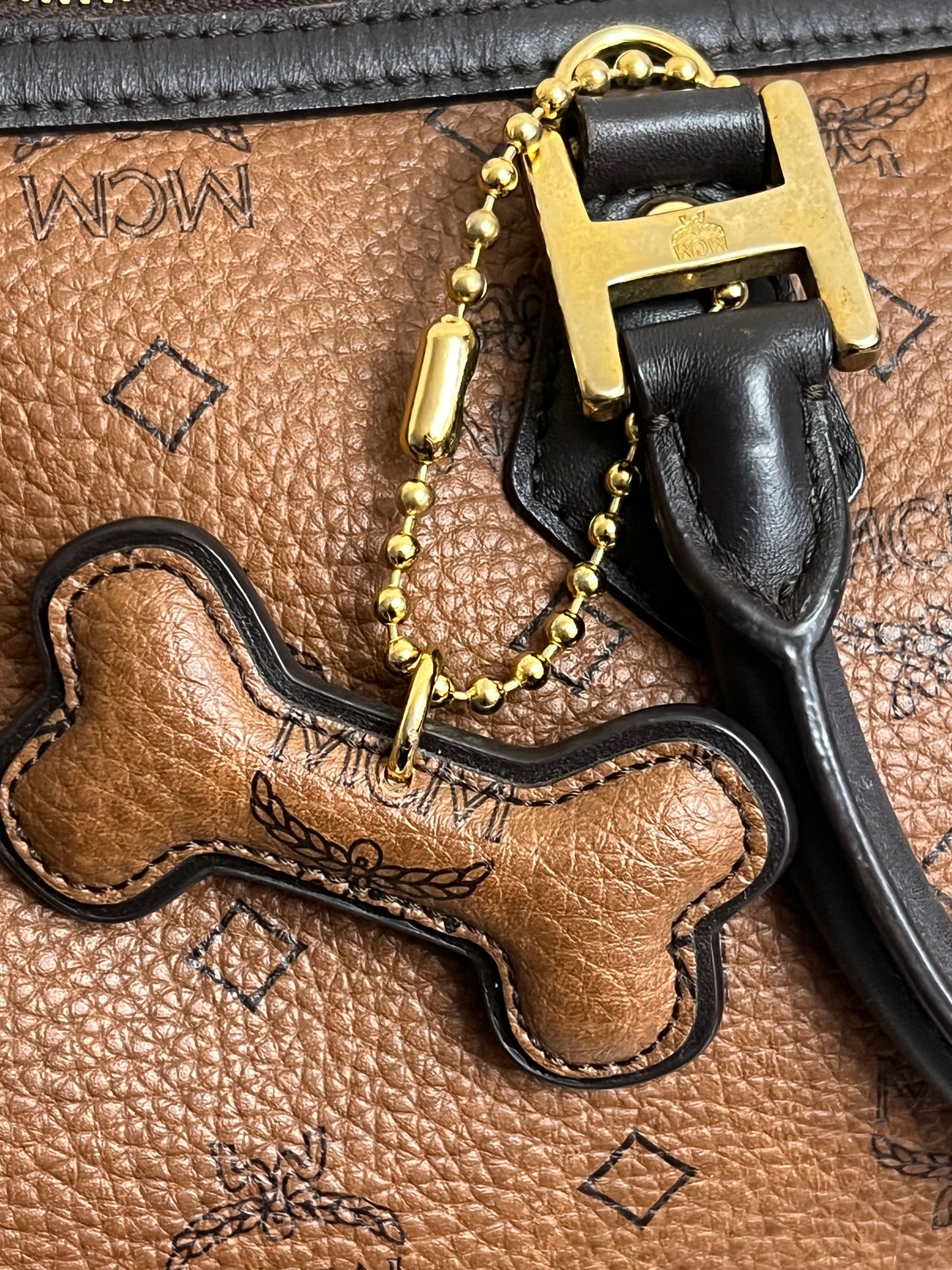 CHOCO DUFFLE 40 w/ BONE