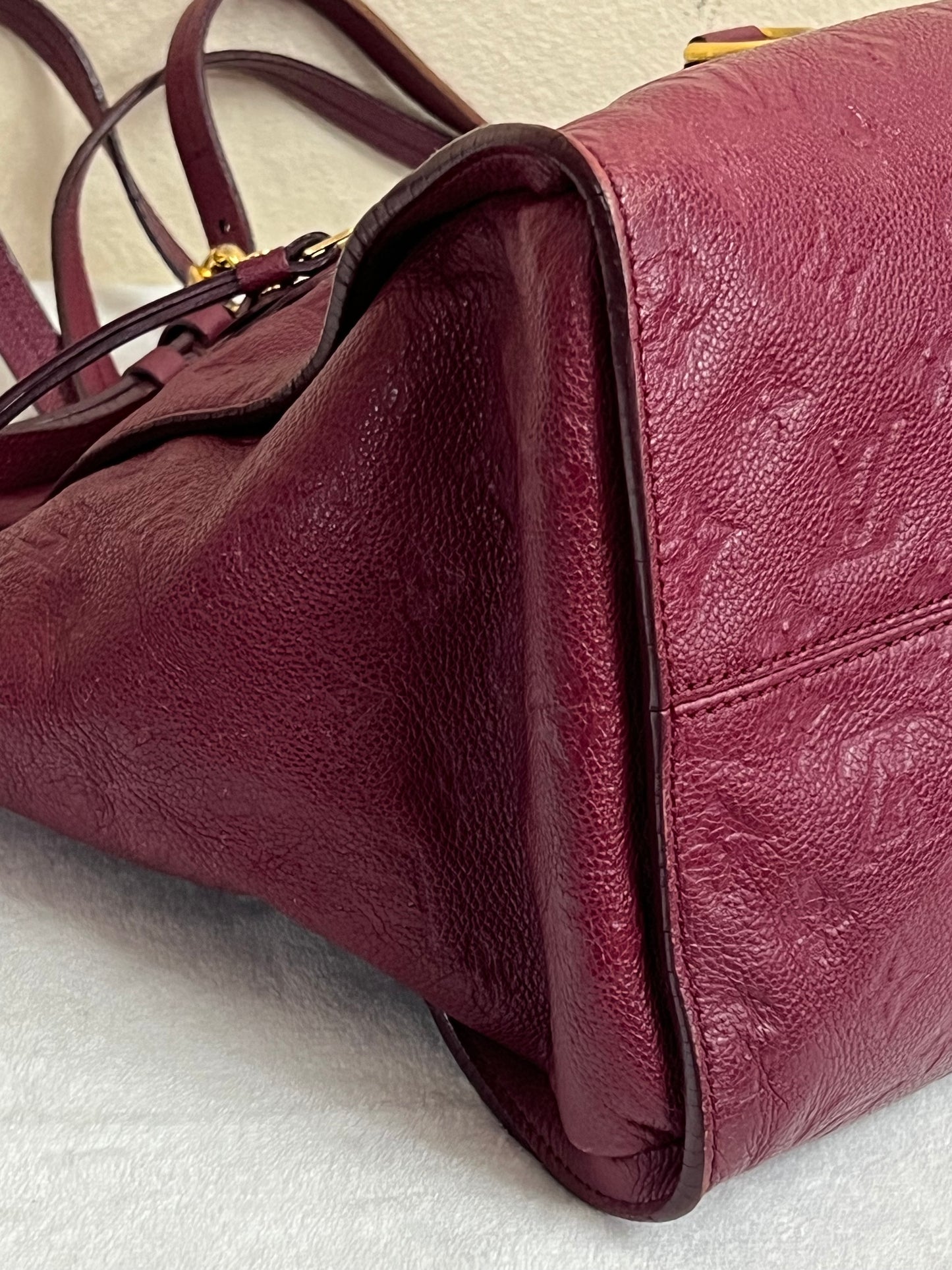 LUMINEUSE EMPRIENTE BURGUNDY