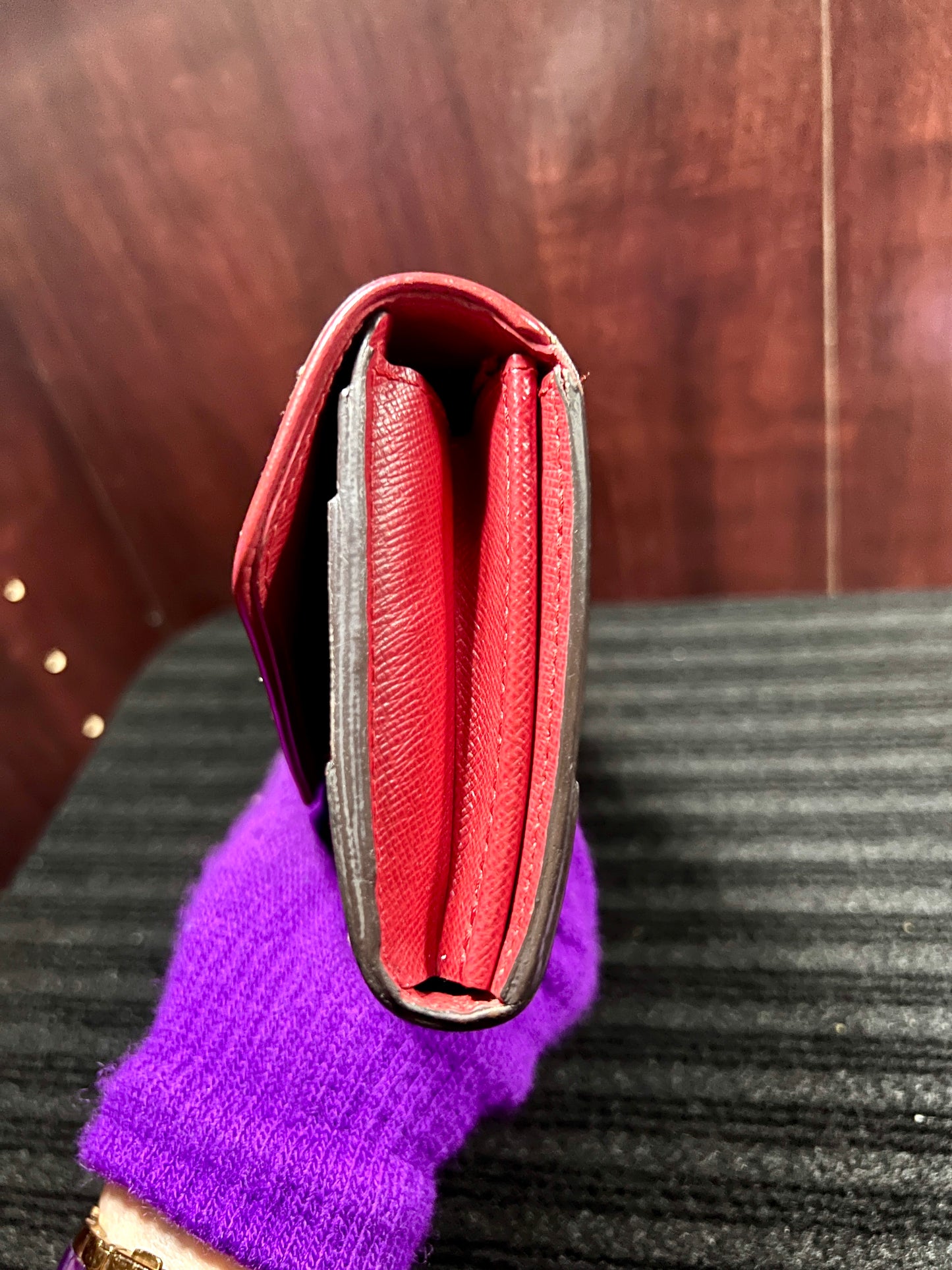 SARA WALLET MONO