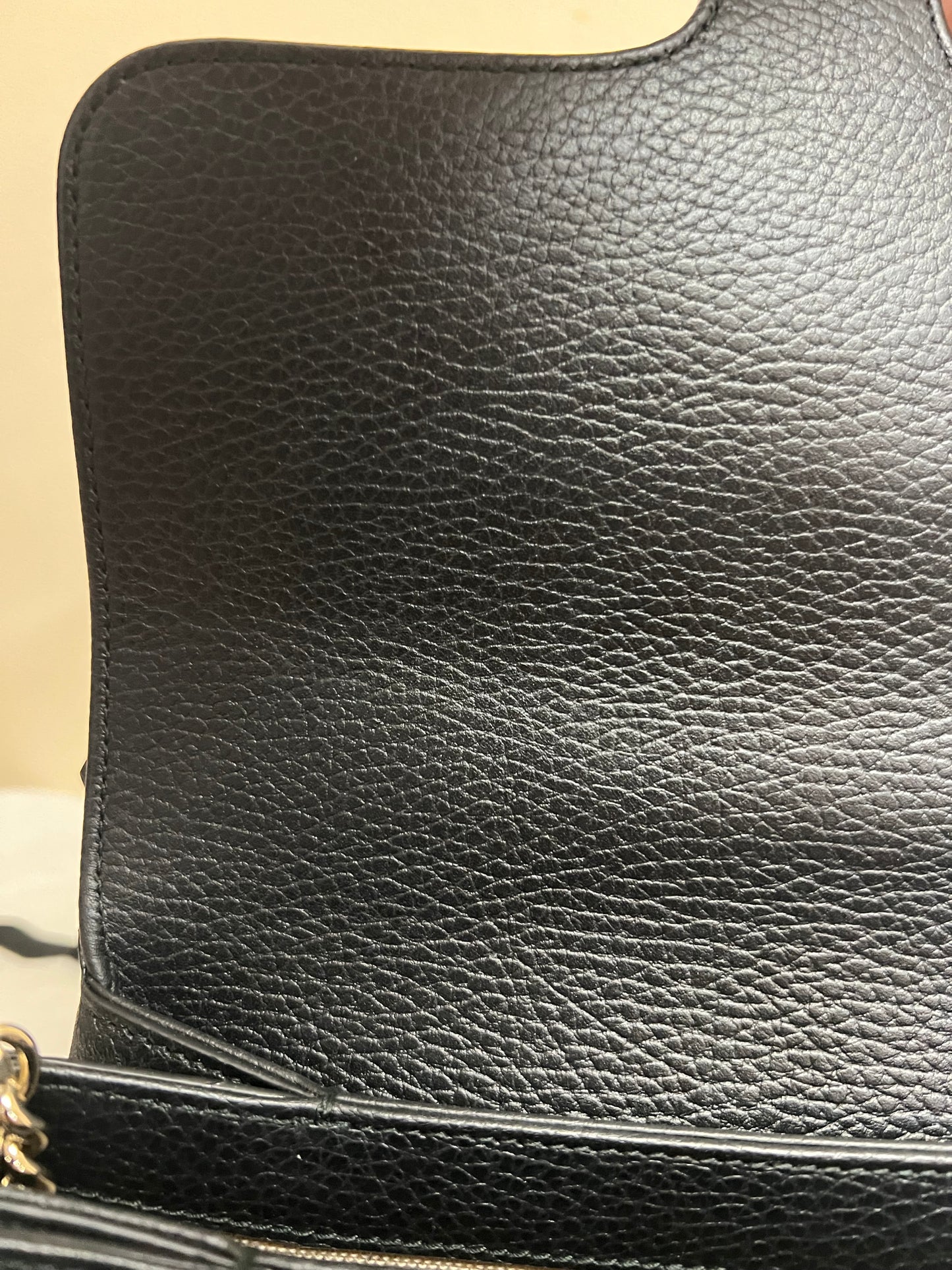 INTERLOCKING BLACK SHW 2