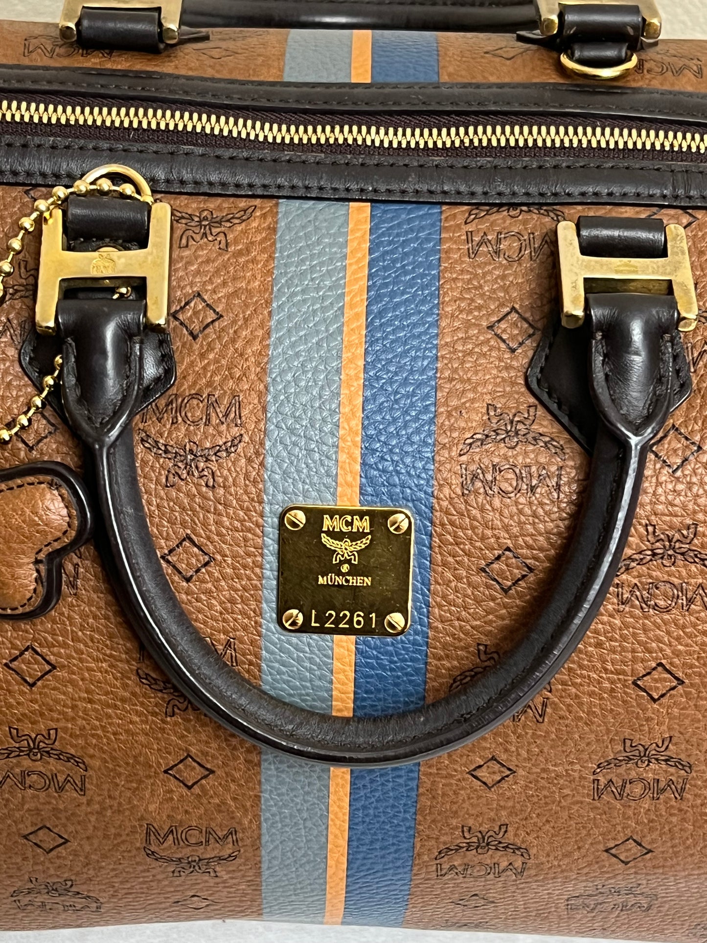 CHOCO DUFFLE 40 w/ BONE