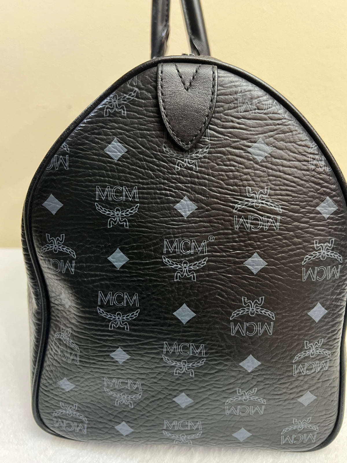 MCM DUFFLE 40 BLACK