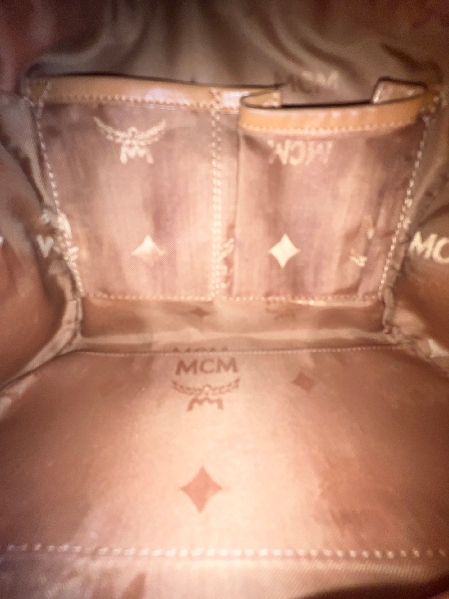 MCM COGNAC BOSTON 20 w/ STRAP
