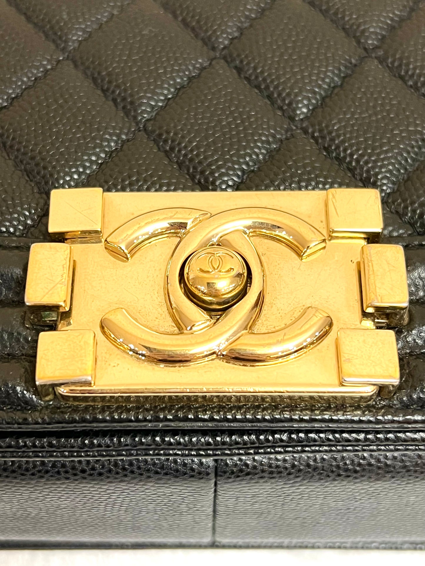 LEBOI CAVIAR CHAMPAGNE GOLD