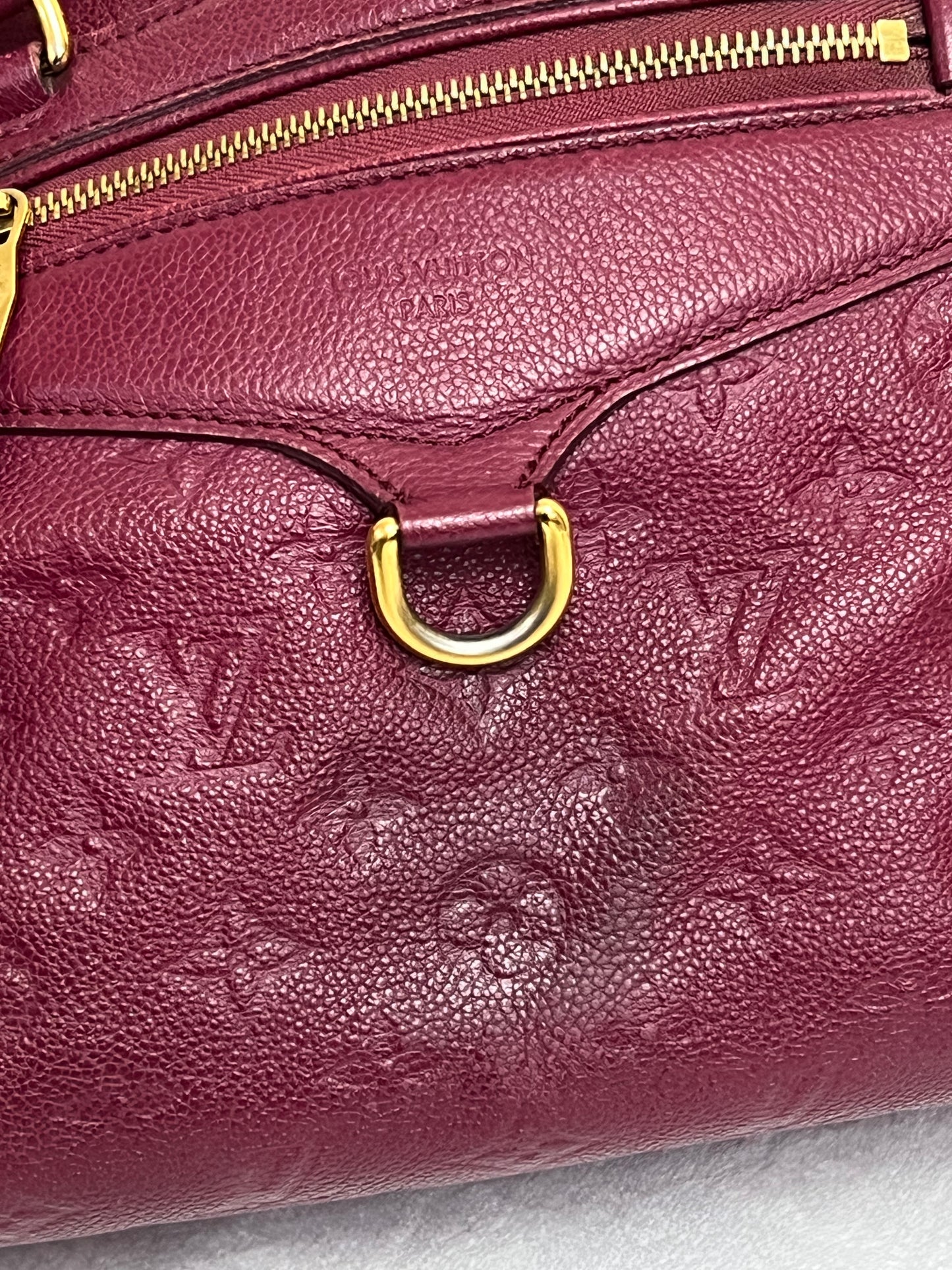 LUMINEUSE EMPRIENTE BURGUNDY