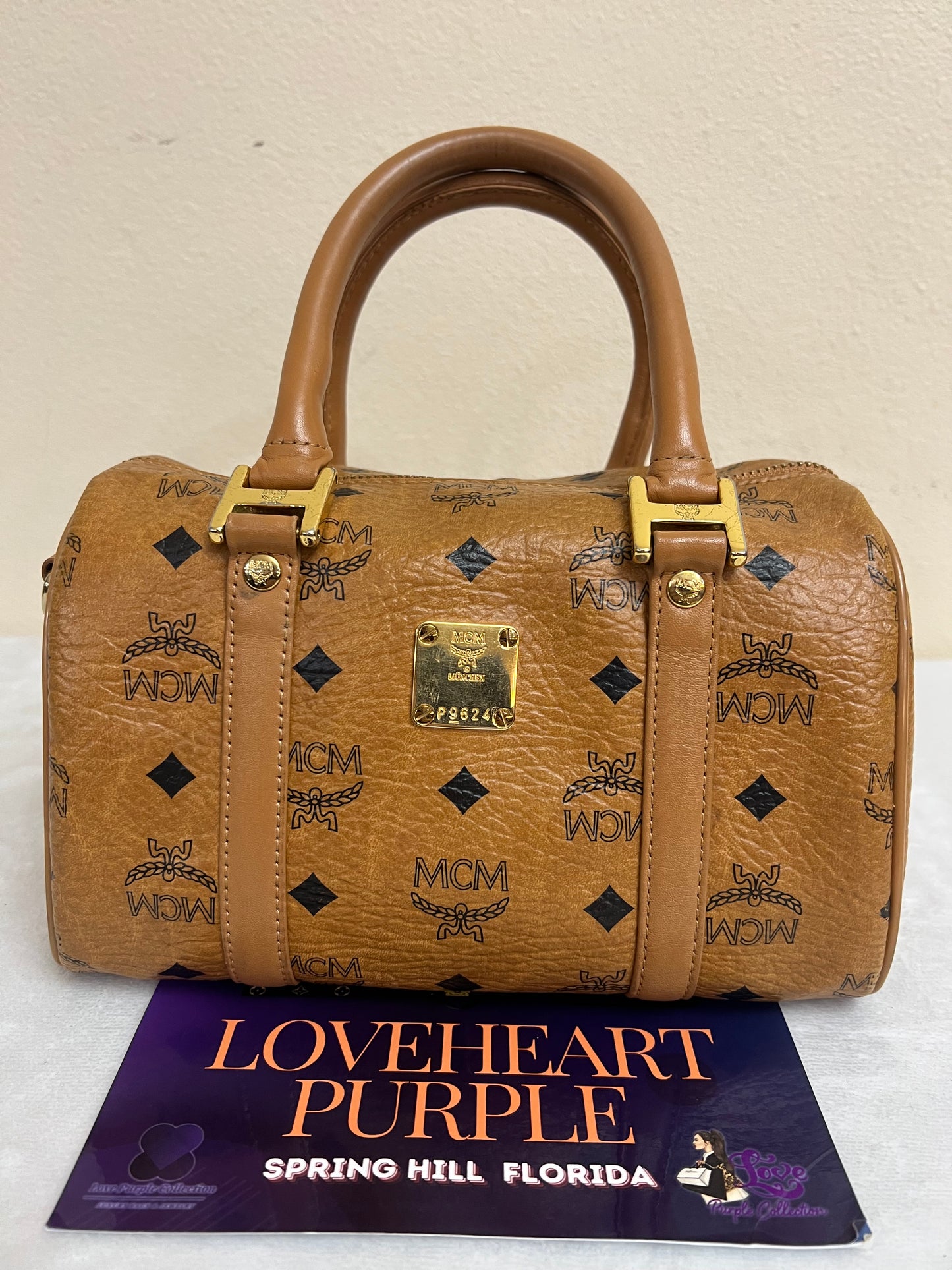 MCM COGNAC BOSTON 20 w/ STRAP