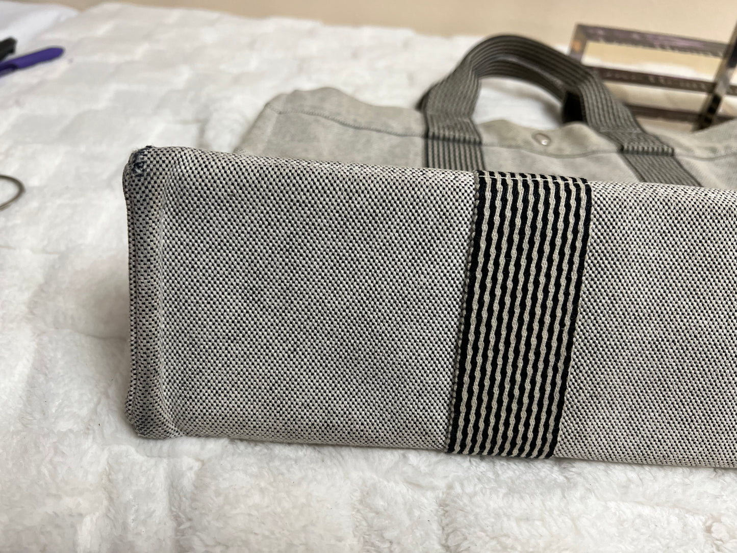 H_E_R_M_ES TOTE
