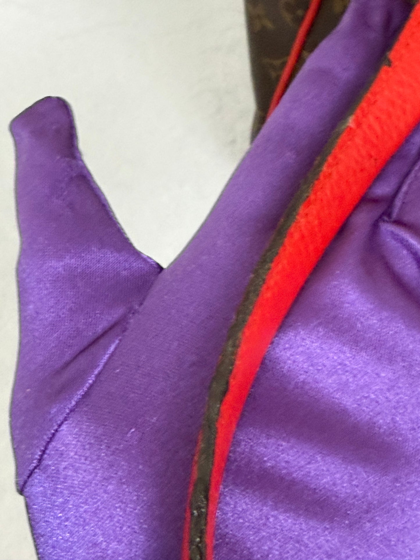 ESTRELA NM MONOGRAM RED