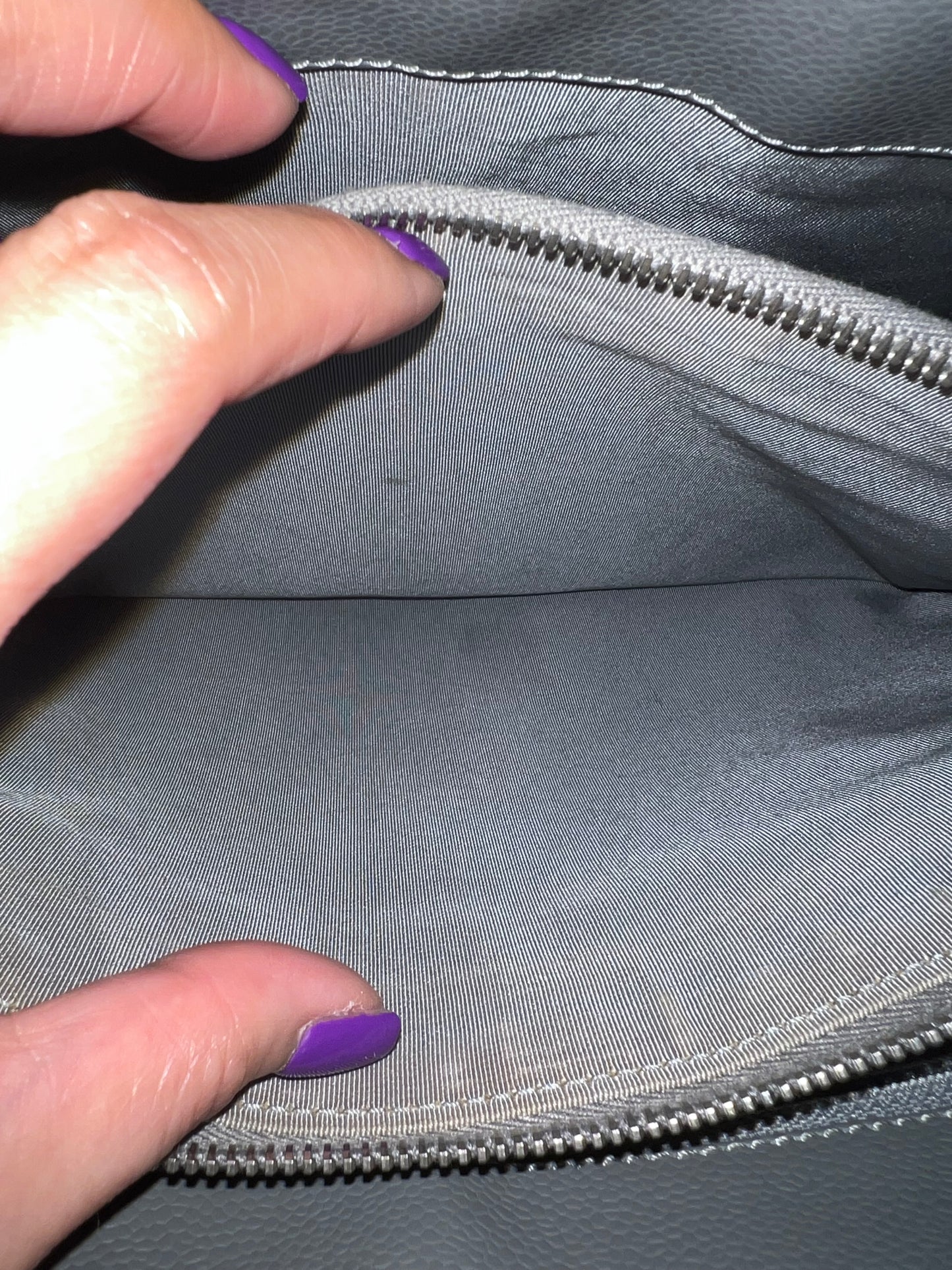 GST GRAY CAVIAR SHW