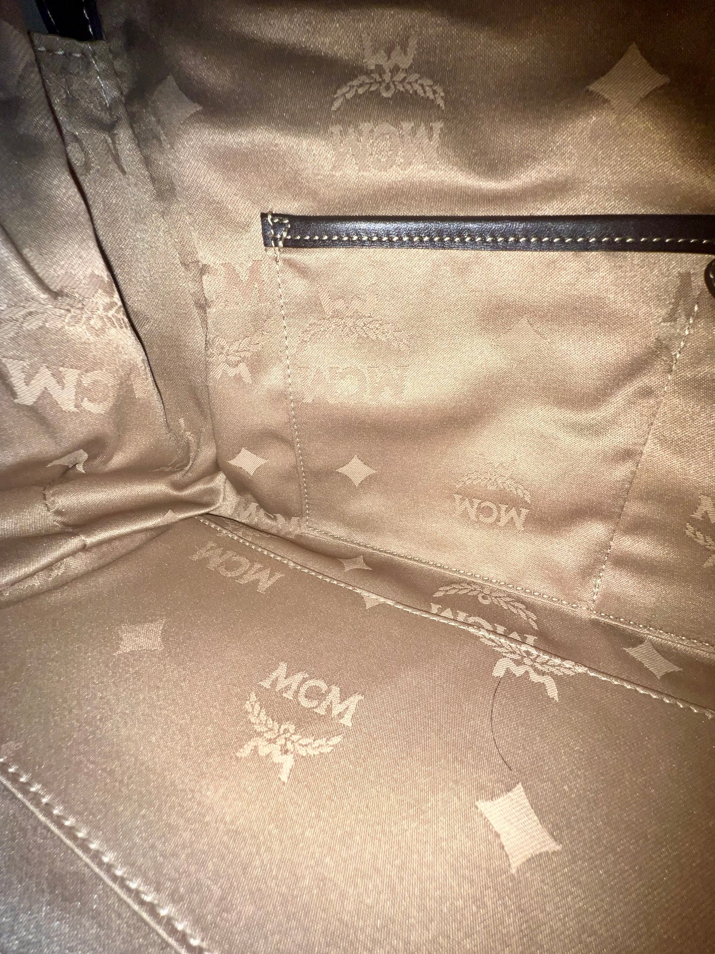 MCM CHOCO BROWN TOTE