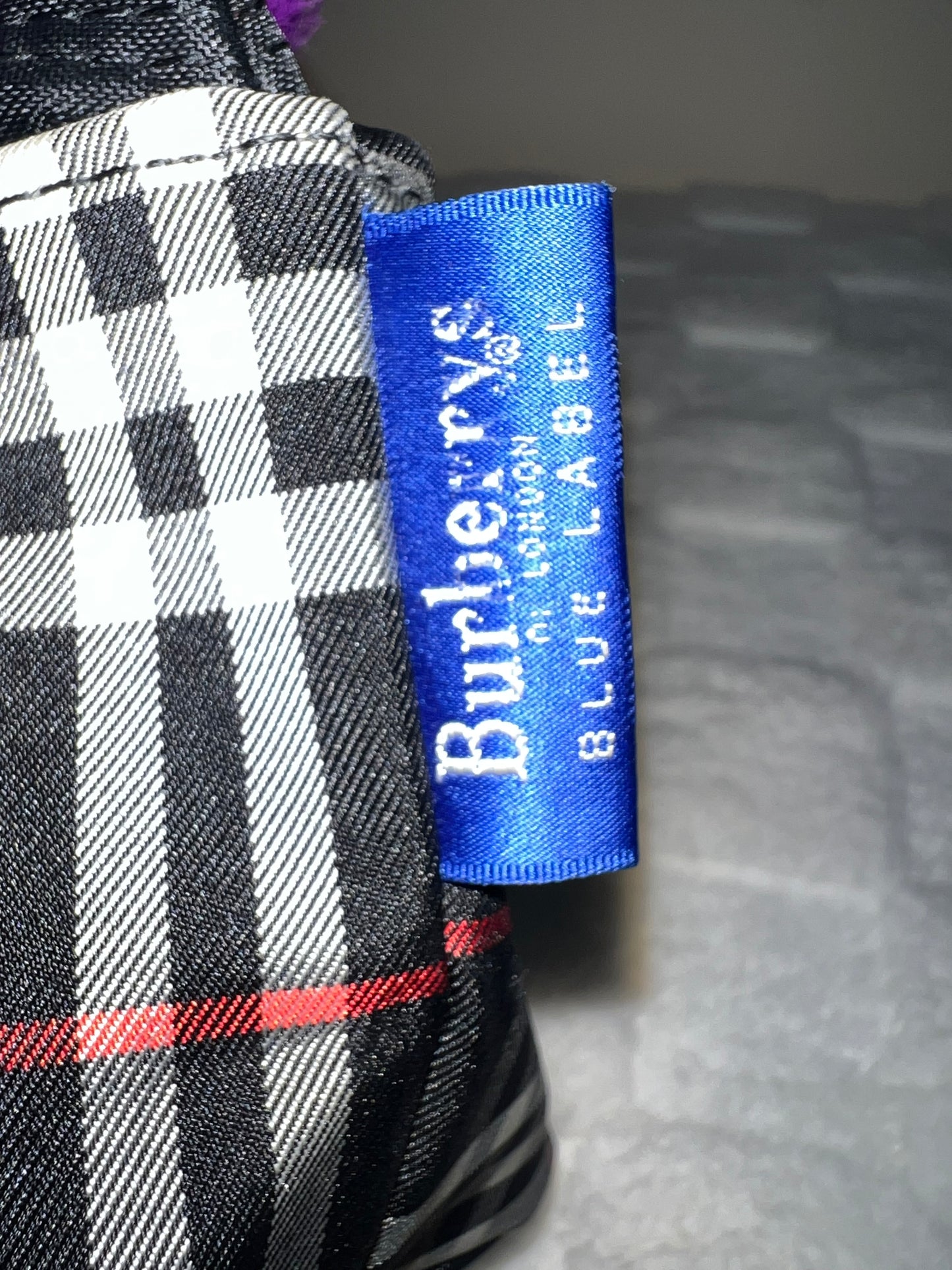 B _ B BLACK POUCH