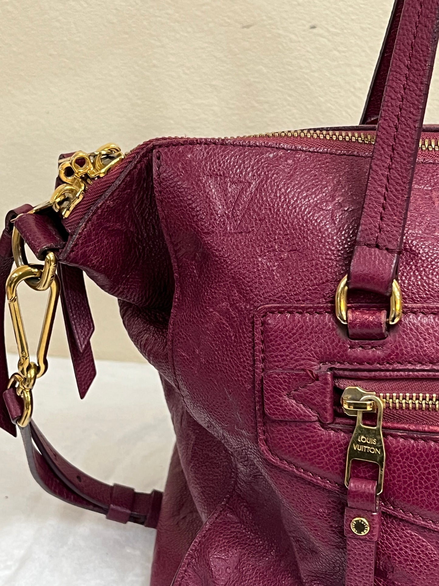 LUMINEUSE EMPRIENTE BURGUNDY