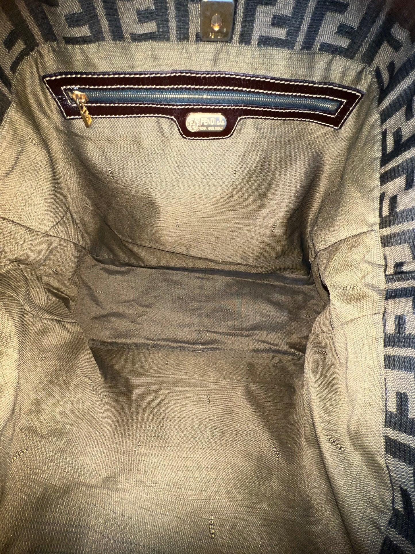 F_E_N_D_I TOTE