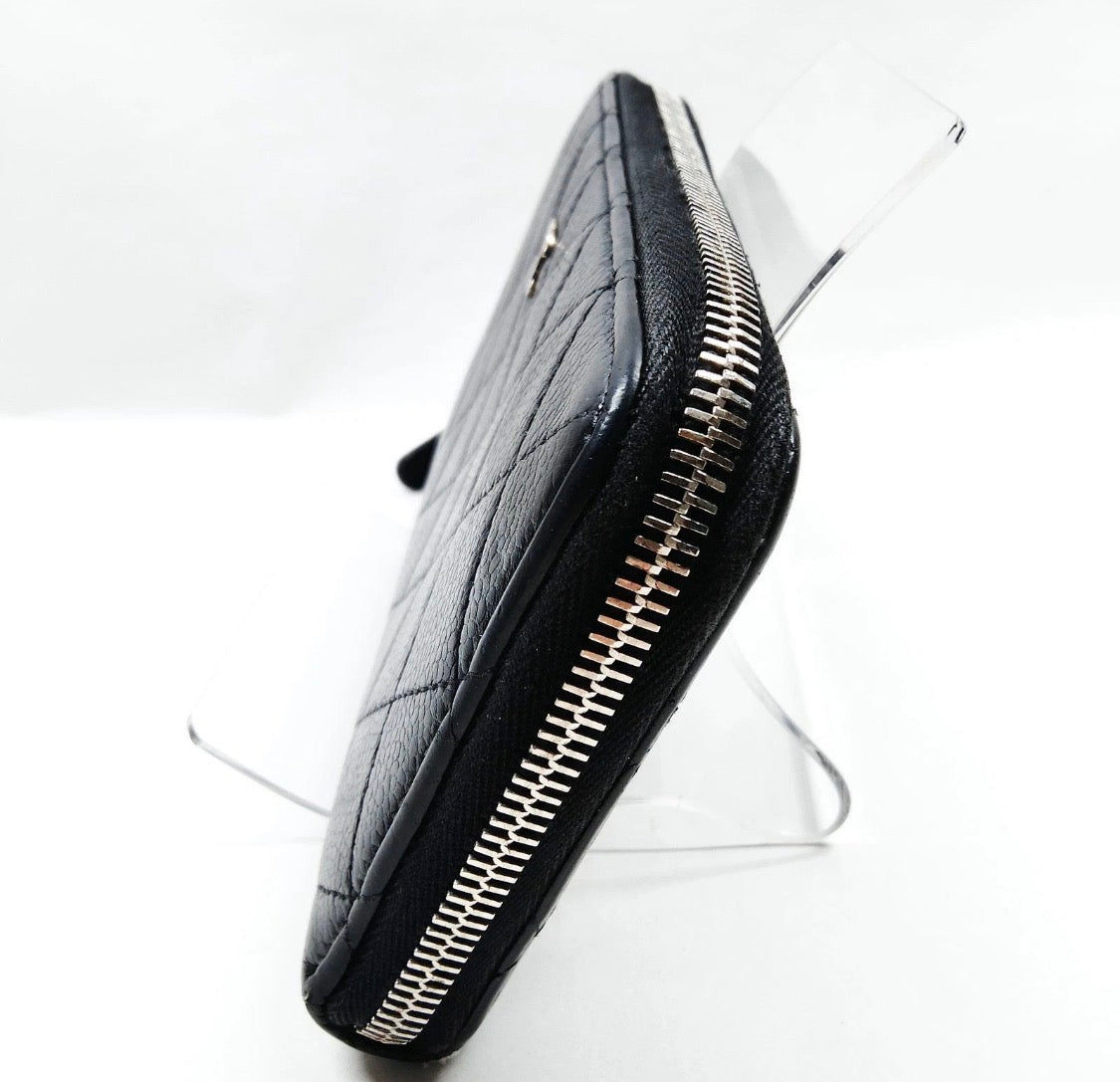 ZIPPY CAVIAR LONG WALLET SILVER GHW